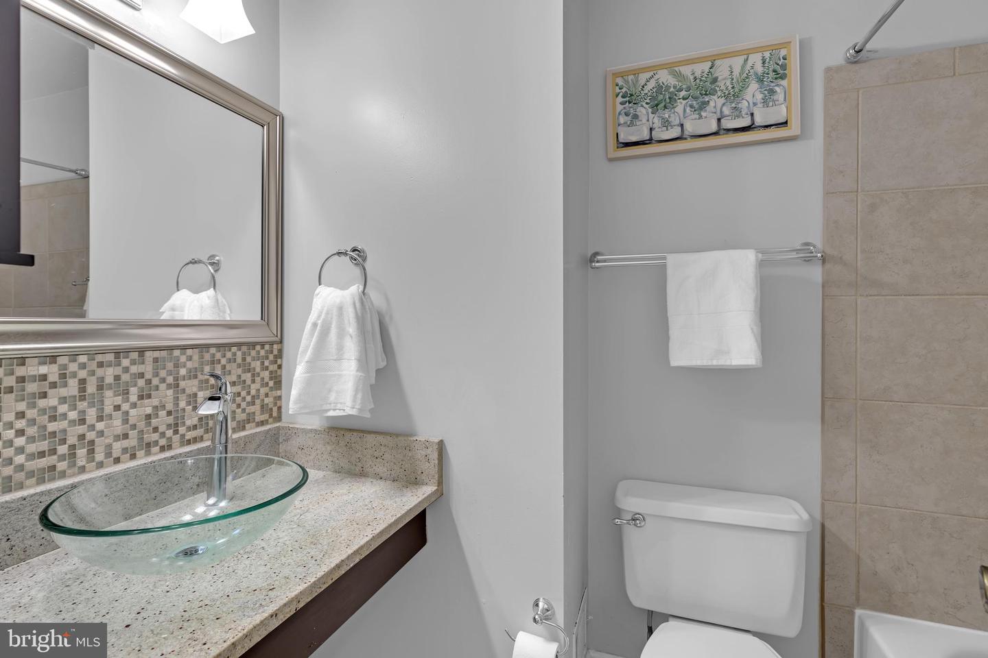 5632 RIDGE VIEW DR, ALEXANDRIA, Virginia 22310, 3 Bedrooms Bedrooms, ,2 BathroomsBathrooms,Residential,For sale,5632 RIDGE VIEW DR,VAFX2252518 MLS # VAFX2252518