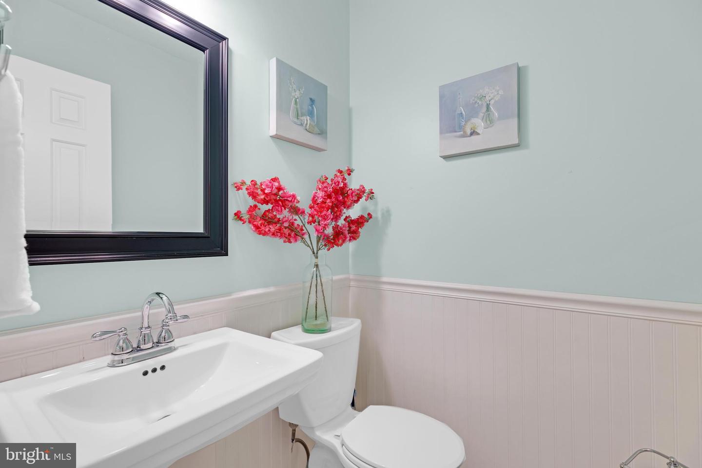 5632 RIDGE VIEW DR, ALEXANDRIA, Virginia 22310, 3 Bedrooms Bedrooms, ,2 BathroomsBathrooms,Residential,For sale,5632 RIDGE VIEW DR,VAFX2252518 MLS # VAFX2252518