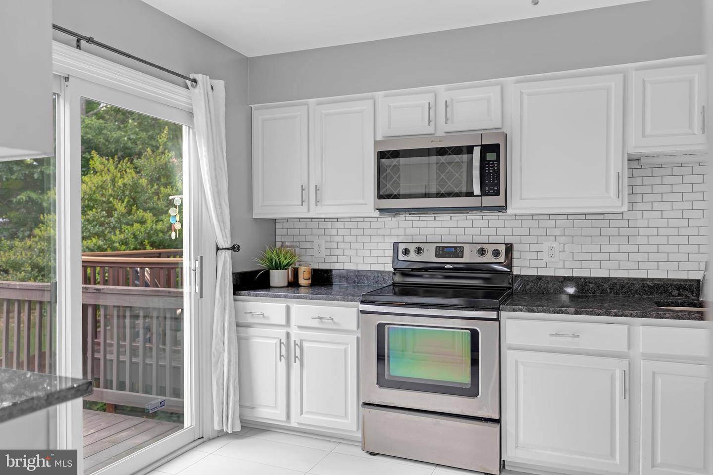 5632 RIDGE VIEW DR, ALEXANDRIA, Virginia 22310, 3 Bedrooms Bedrooms, ,2 BathroomsBathrooms,Residential,For sale,5632 RIDGE VIEW DR,VAFX2252518 MLS # VAFX2252518