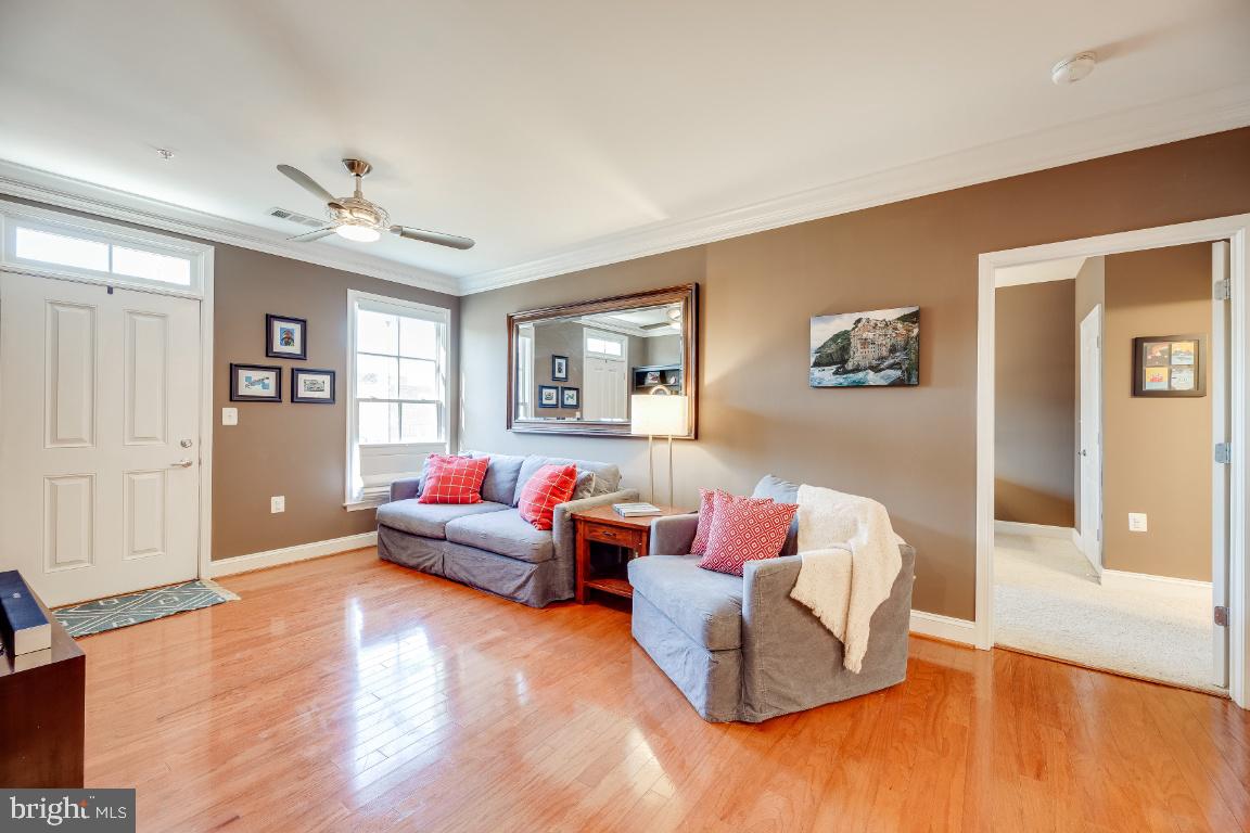 1115 CAMERON ST #114, ALEXANDRIA, Virginia 22314, 2 Bedrooms Bedrooms, ,2 BathroomsBathrooms,Residential,For sale,1115 CAMERON ST #114,VAAX2047066 MLS # VAAX2047066