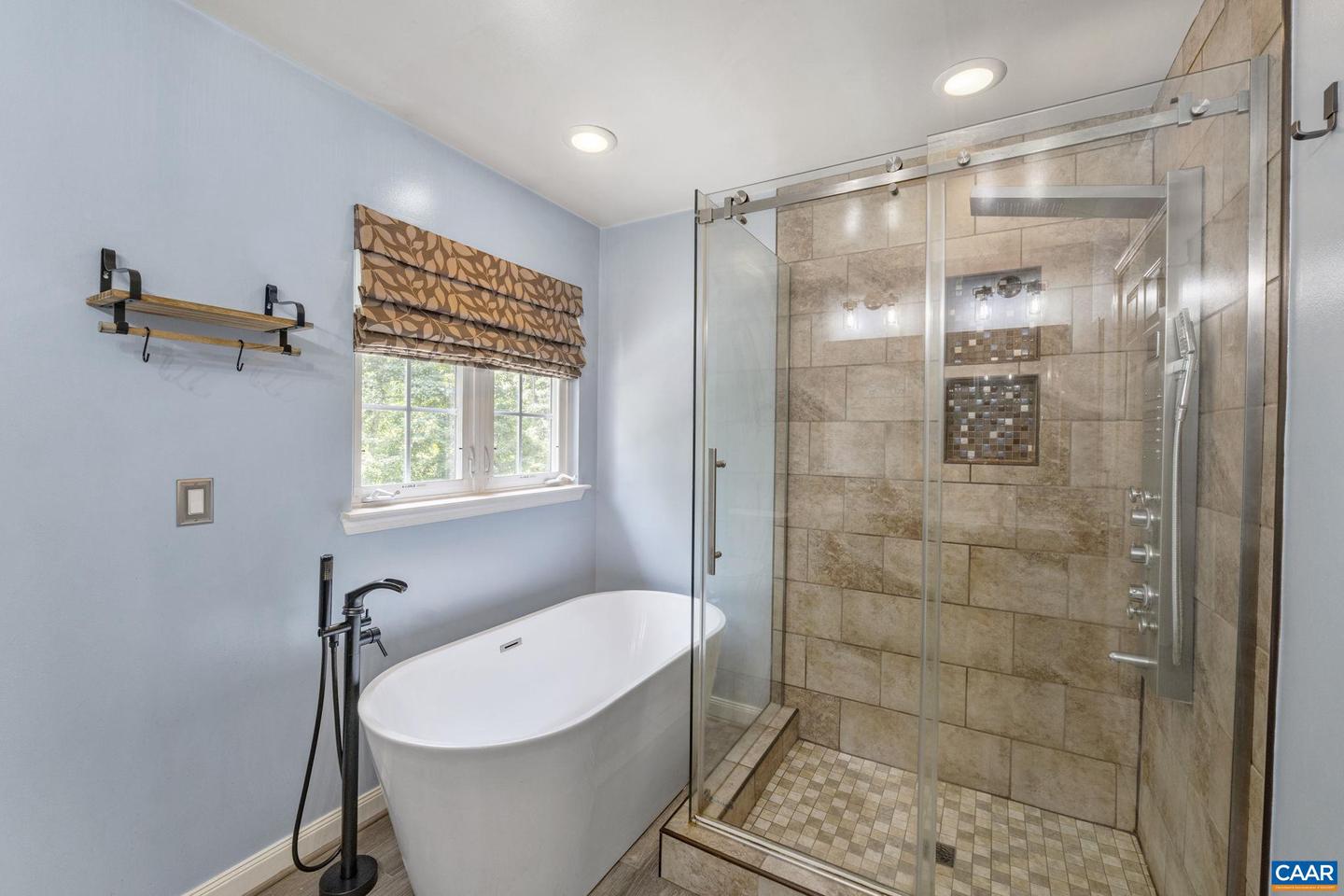 673 REEDY CREEK RD, LOUISA, Virginia 23093, 4 Bedrooms Bedrooms, ,2 BathroomsBathrooms,Residential,For sale,673 REEDY CREEK RD,666249 MLS # 666249