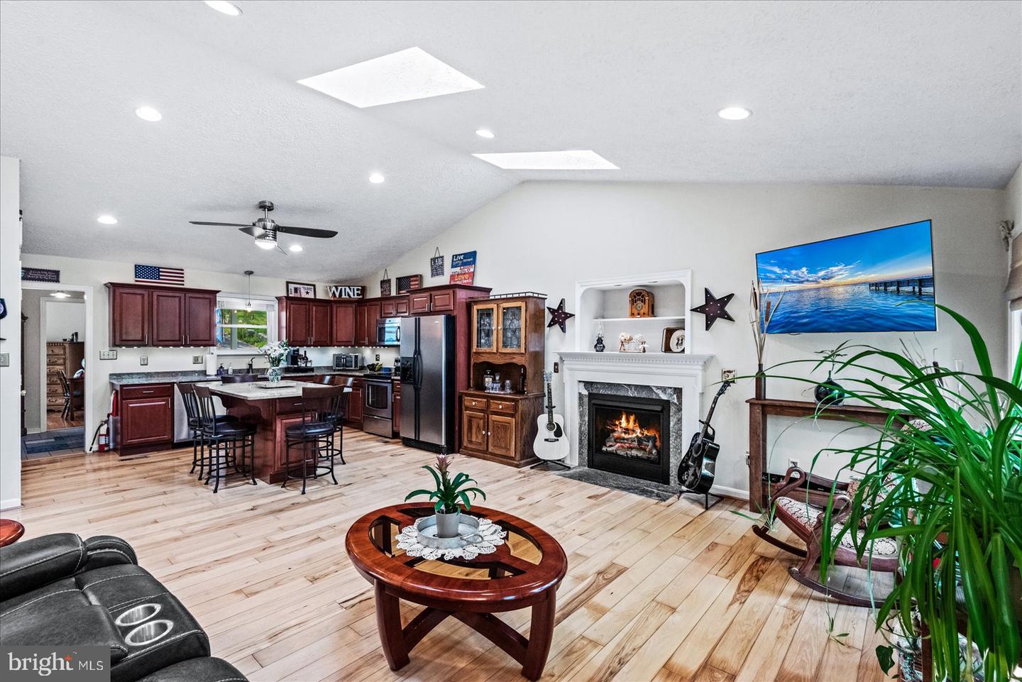 452 LAKE CAROLINE DR, RUTHER GLEN, Virginia 22546, 3 Bedrooms Bedrooms, ,2 BathroomsBathrooms,Residential,For sale,452 LAKE CAROLINE DR,VACV2008424 MLS # VACV2008424