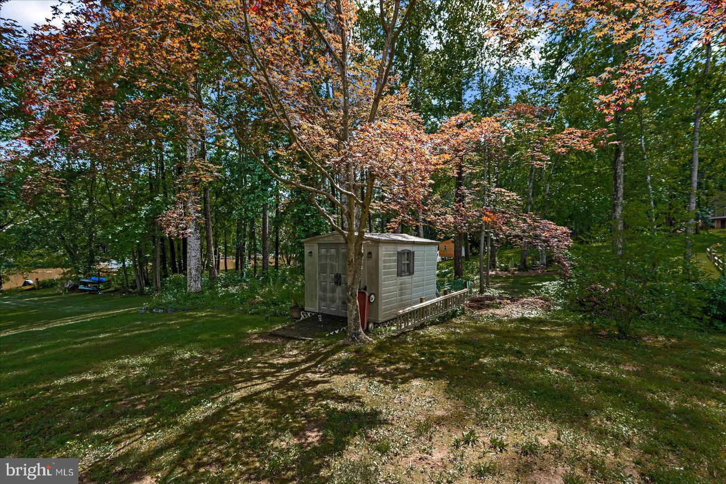 452 LAKE CAROLINE DR, RUTHER GLEN, Virginia 22546, 3 Bedrooms Bedrooms, ,2 BathroomsBathrooms,Residential,For sale,452 LAKE CAROLINE DR,VACV2008424 MLS # VACV2008424