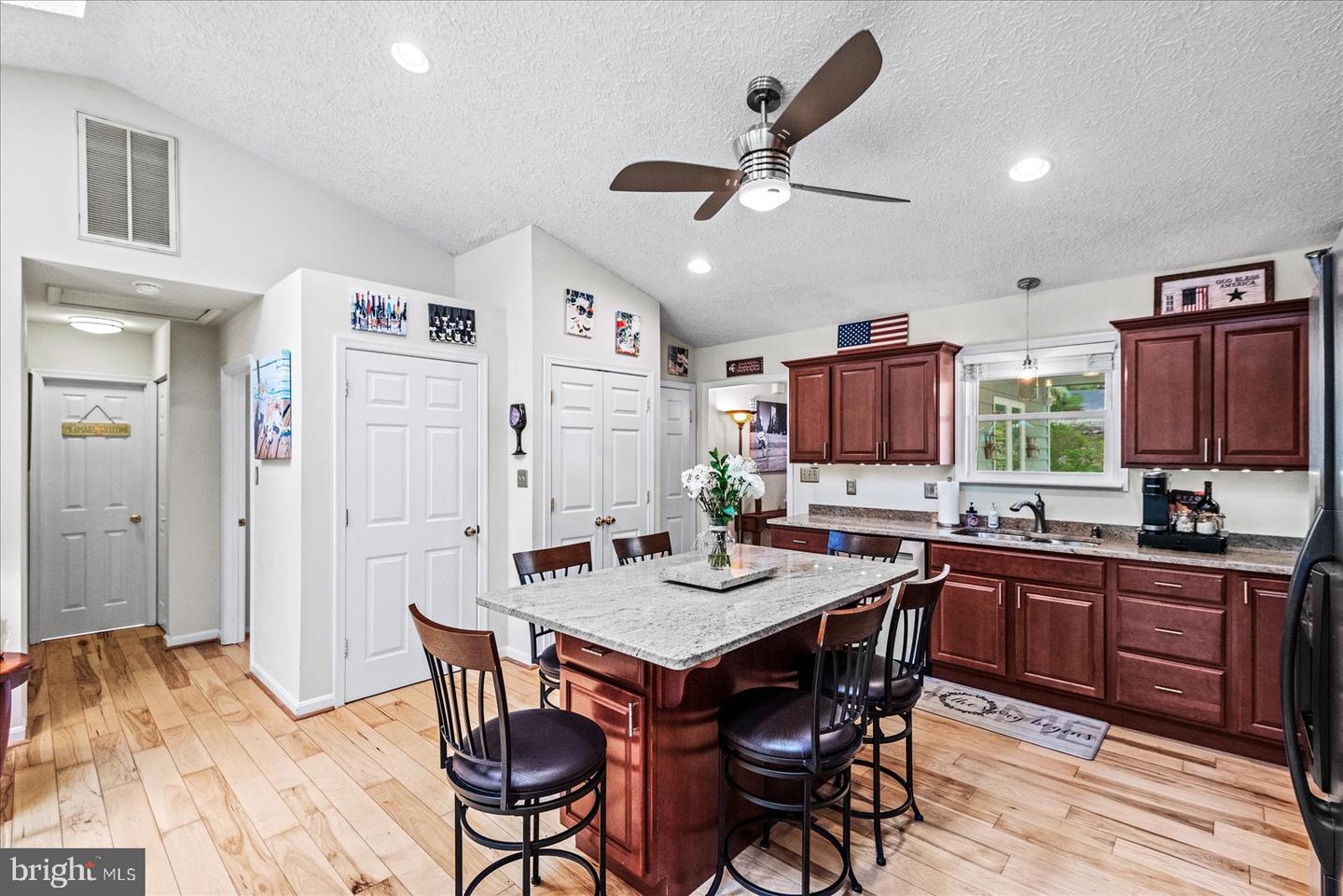 452 LAKE CAROLINE DR, RUTHER GLEN, Virginia 22546, 3 Bedrooms Bedrooms, ,2 BathroomsBathrooms,Residential,For sale,452 LAKE CAROLINE DR,VACV2008424 MLS # VACV2008424