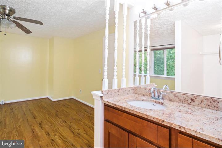 1120 STEVENSON CT, HERNDON, Virginia 20170, 3 Bedrooms Bedrooms, ,3 BathroomsBathrooms,Residential,For sale,1120 STEVENSON CT,VAFX2252902 MLS # VAFX2252902