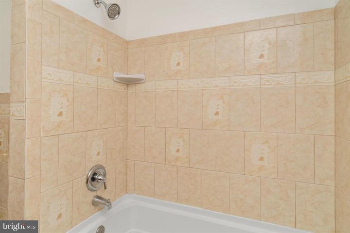 1120 STEVENSON CT, HERNDON, Virginia 20170, 3 Bedrooms Bedrooms, ,3 BathroomsBathrooms,Residential,For sale,1120 STEVENSON CT,VAFX2252902 MLS # VAFX2252902