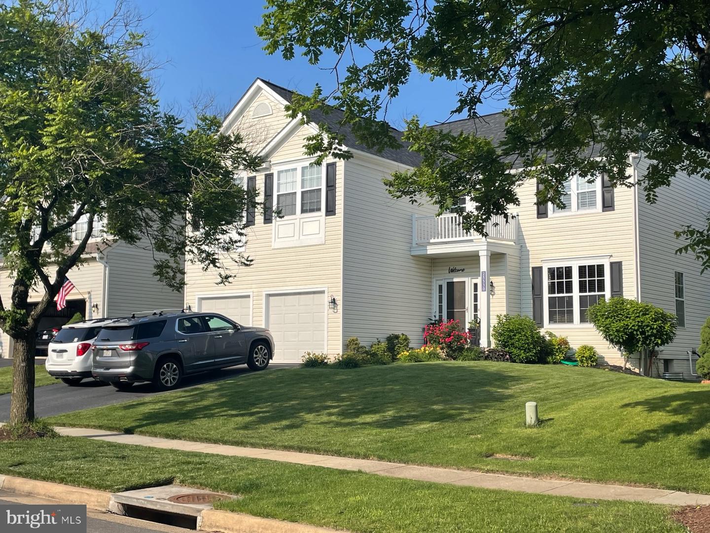 25530 CHILMARK DR, CHANTILLY, Virginia 20152, 4 Bedrooms Bedrooms, ,3 BathroomsBathrooms,Residential,For sale,25530 CHILMARK DR,VALO2100988 MLS # VALO2100988