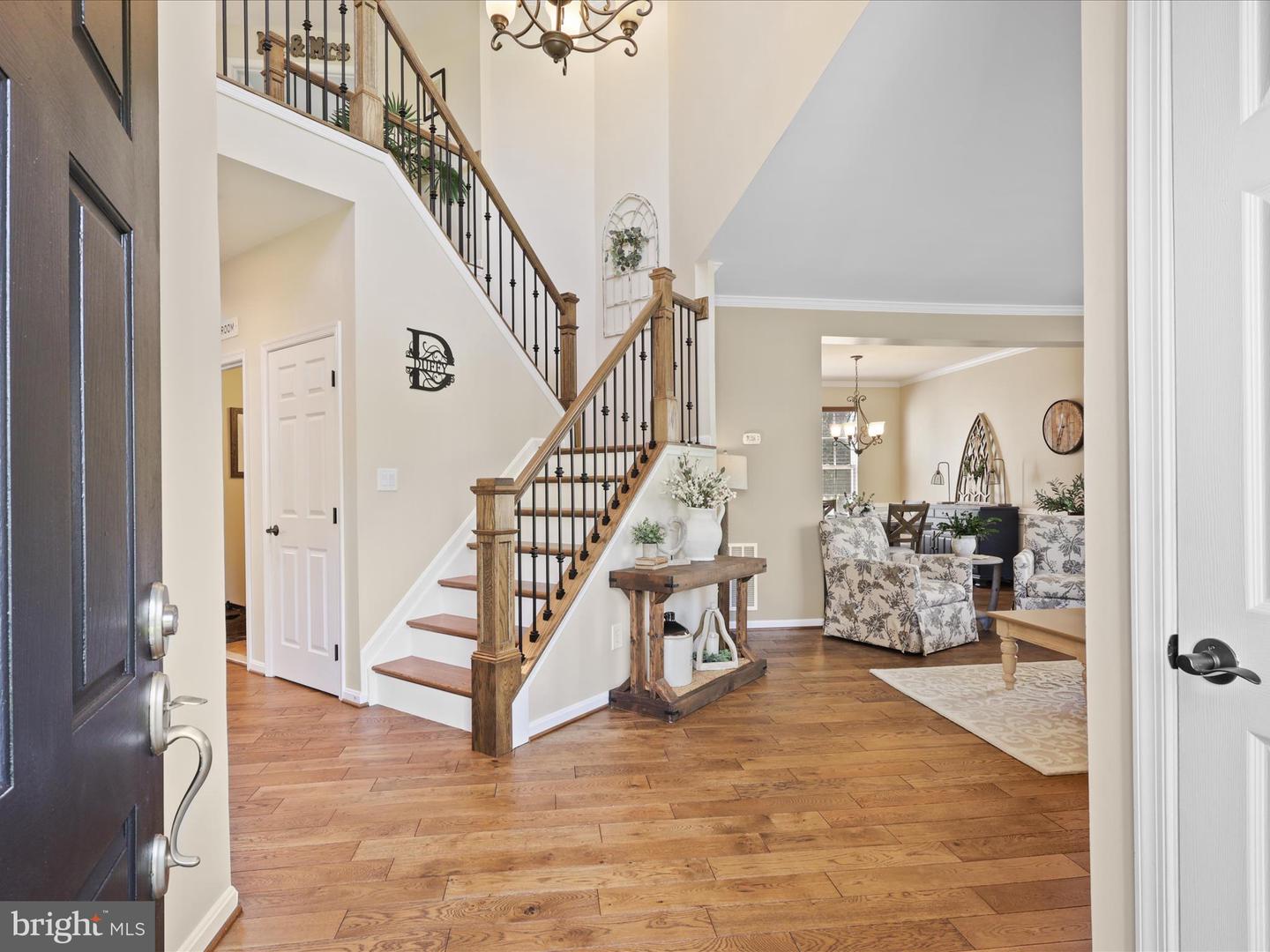 25530 CHILMARK DR, CHANTILLY, Virginia 20152, 4 Bedrooms Bedrooms, ,3 BathroomsBathrooms,Residential,For sale,25530 CHILMARK DR,VALO2100988 MLS # VALO2100988