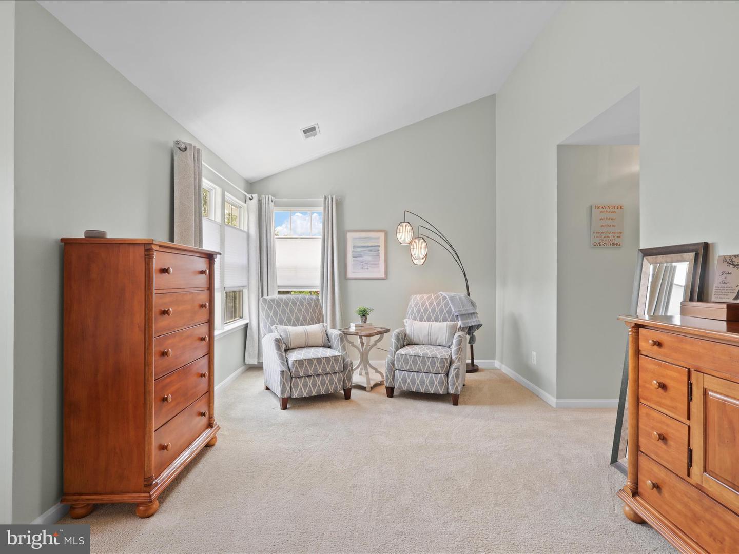 25530 CHILMARK DR, CHANTILLY, Virginia 20152, 4 Bedrooms Bedrooms, ,3 BathroomsBathrooms,Residential,For sale,25530 CHILMARK DR,VALO2100988 MLS # VALO2100988