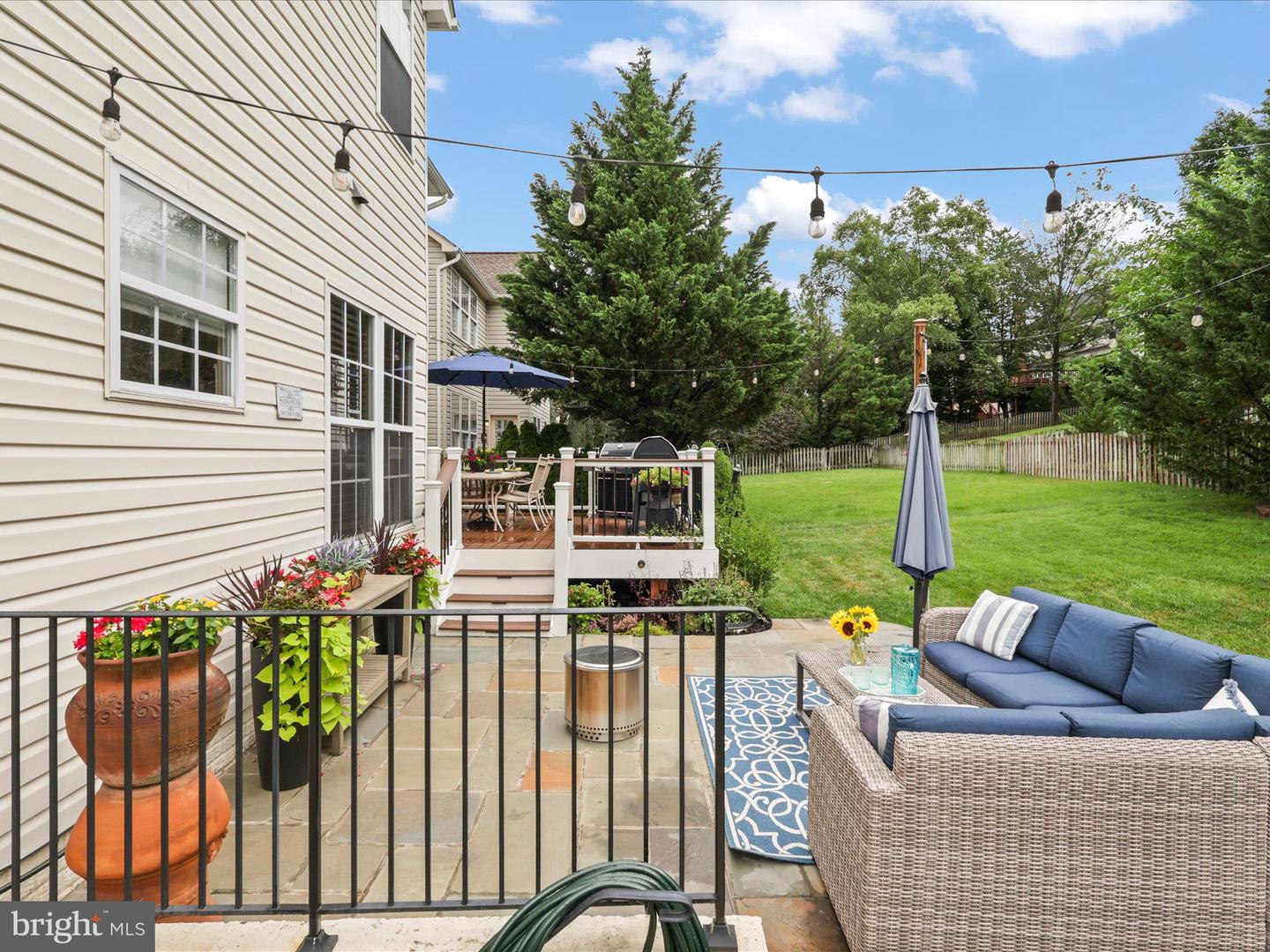 25530 CHILMARK DR, CHANTILLY, Virginia 20152, 4 Bedrooms Bedrooms, ,3 BathroomsBathrooms,Residential,For sale,25530 CHILMARK DR,VALO2100988 MLS # VALO2100988