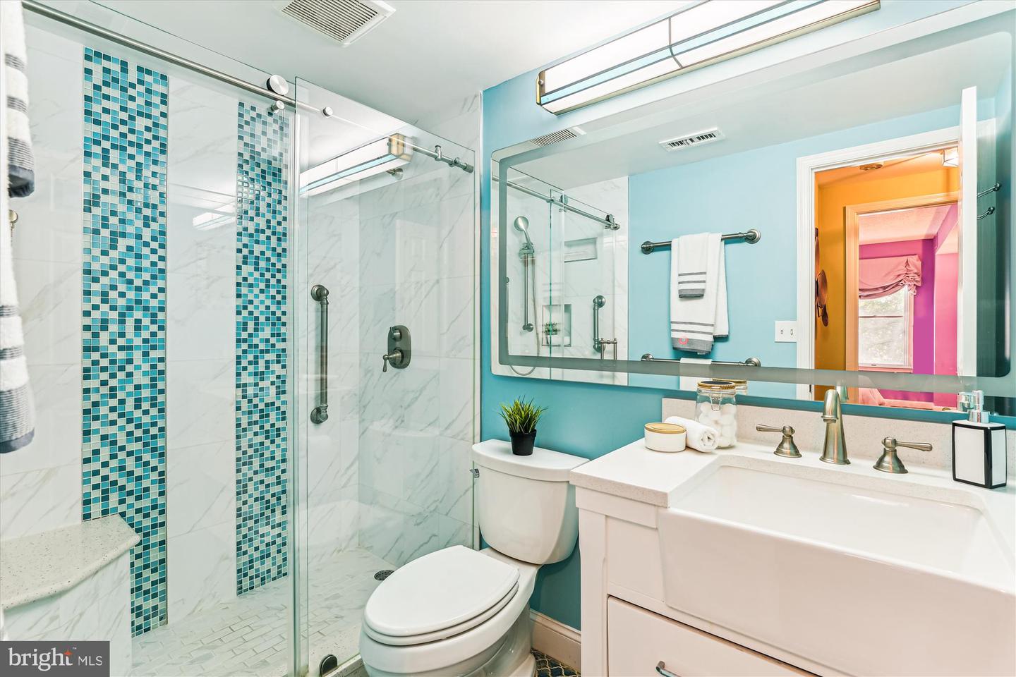 801 S PITT ST #326, ALEXANDRIA, Virginia 22314, 1 Bedroom Bedrooms, ,1 BathroomBathrooms,Residential,For sale,801 S PITT ST #326,VAAX2047110 MLS # VAAX2047110