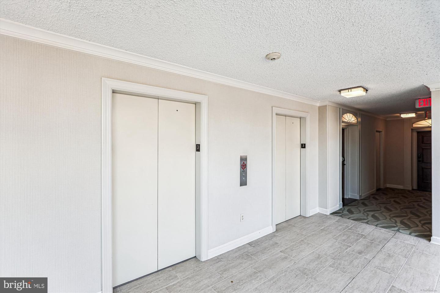 801 S PITT ST #326, ALEXANDRIA, Virginia 22314, 1 Bedroom Bedrooms, ,1 BathroomBathrooms,Residential,For sale,801 S PITT ST #326,VAAX2047110 MLS # VAAX2047110