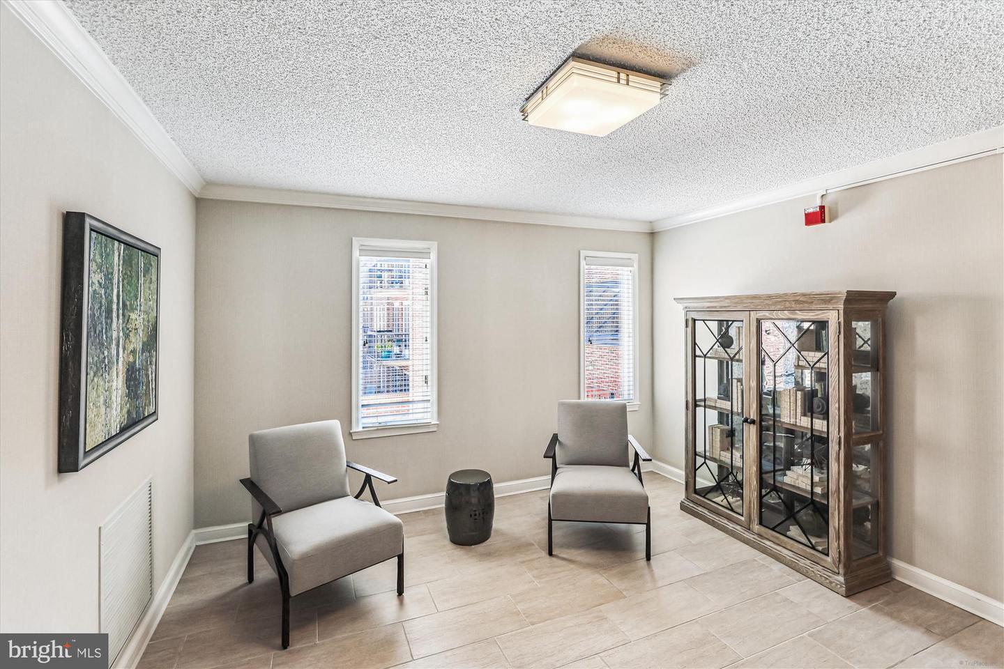 801 S PITT ST #326, ALEXANDRIA, Virginia 22314, 1 Bedroom Bedrooms, ,1 BathroomBathrooms,Residential,For sale,801 S PITT ST #326,VAAX2047110 MLS # VAAX2047110