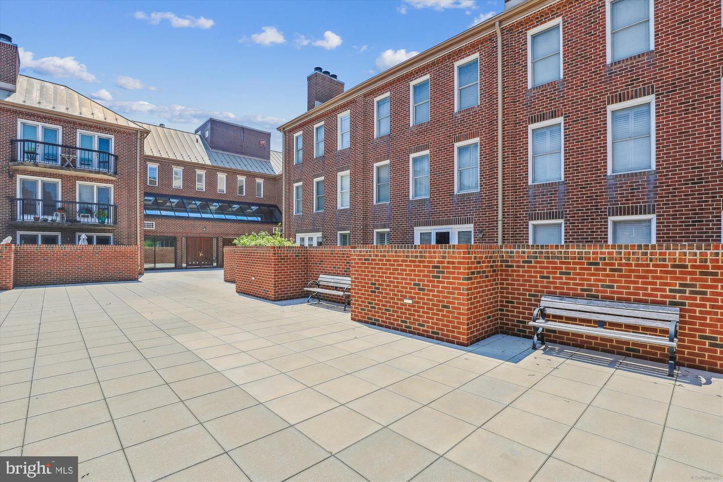 801 S PITT ST #326, ALEXANDRIA, Virginia 22314, 1 Bedroom Bedrooms, ,1 BathroomBathrooms,Residential,For sale,801 S PITT ST #326,VAAX2047110 MLS # VAAX2047110