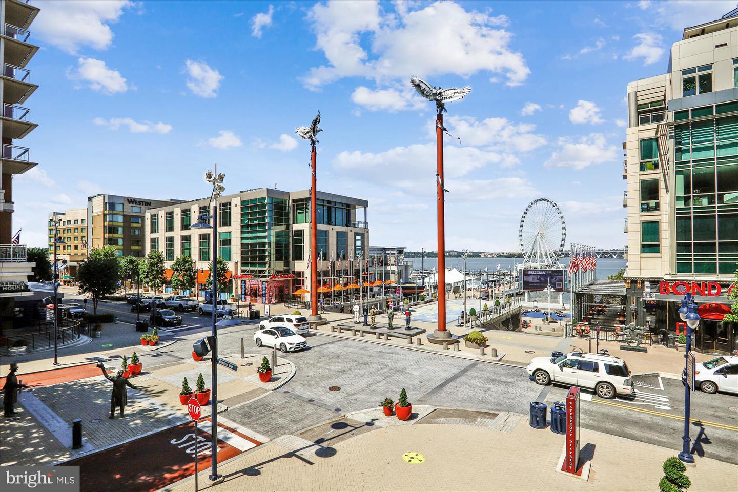 801 S PITT ST #326, ALEXANDRIA, Virginia 22314, 1 Bedroom Bedrooms, ,1 BathroomBathrooms,Residential,For sale,801 S PITT ST #326,VAAX2047110 MLS # VAAX2047110