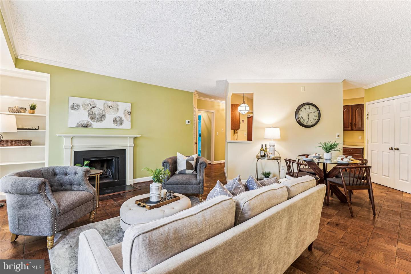 801 S PITT ST #326, ALEXANDRIA, Virginia 22314, 1 Bedroom Bedrooms, ,1 BathroomBathrooms,Residential,For sale,801 S PITT ST #326,VAAX2047110 MLS # VAAX2047110