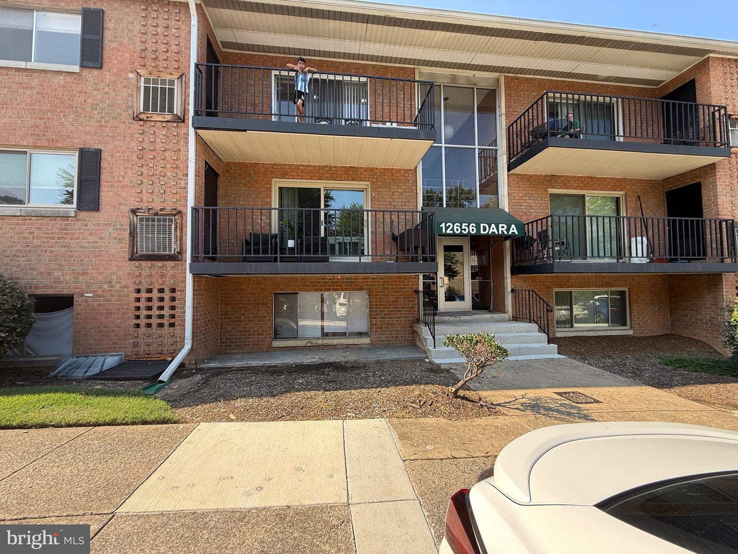 12656 DARA DR #301, WOODBRIDGE, Virginia 22192, 2 Bedrooms Bedrooms, ,1 BathroomBathrooms,Residential,For sale,12656 DARA DR #301,VAPW2098410 MLS # VAPW2098410