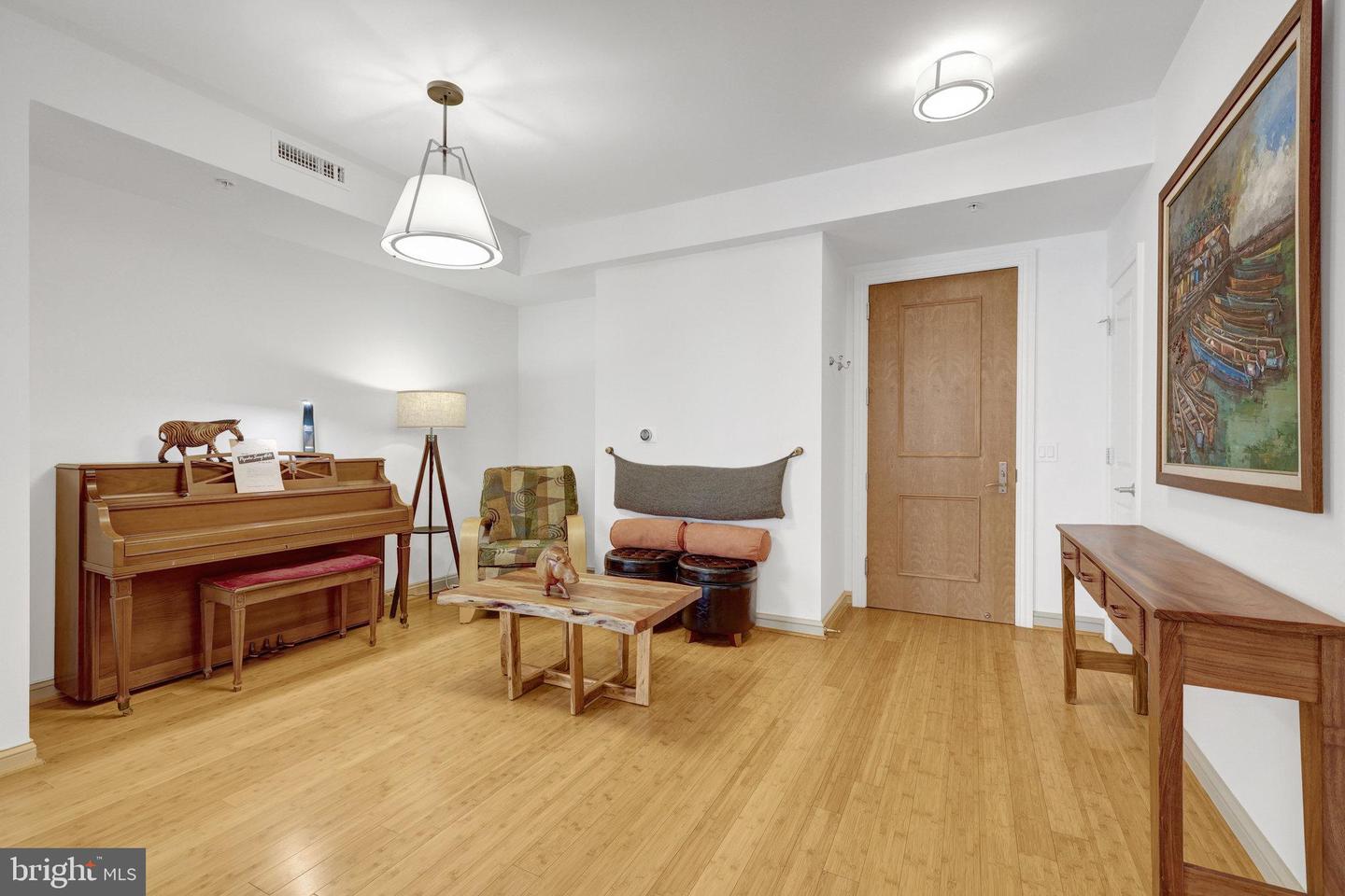 11990 MARKET ST #603, RESTON, Virginia 20190, 2 Bedrooms Bedrooms, ,2 BathroomsBathrooms,Residential,For sale,11990 MARKET ST #603,VAFX2253010 MLS # VAFX2253010