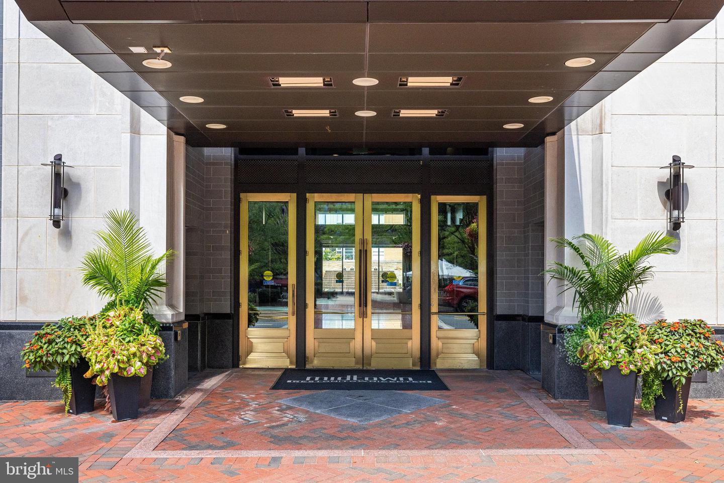 11990 MARKET ST #603, RESTON, Virginia 20190, 2 Bedrooms Bedrooms, ,2 BathroomsBathrooms,Residential,For sale,11990 MARKET ST #603,VAFX2253010 MLS # VAFX2253010