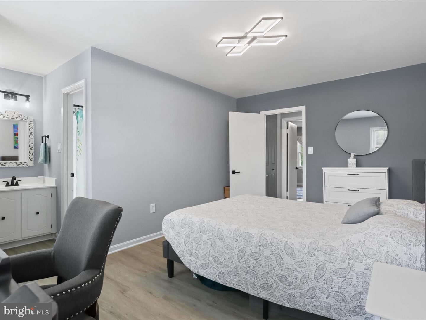 2643 CENTENNIAL CT, ALEXANDRIA, Virginia 22311, 3 Bedrooms Bedrooms, ,3 BathroomsBathrooms,Residential,For sale,2643 CENTENNIAL CT,VAAX2047130 MLS # VAAX2047130