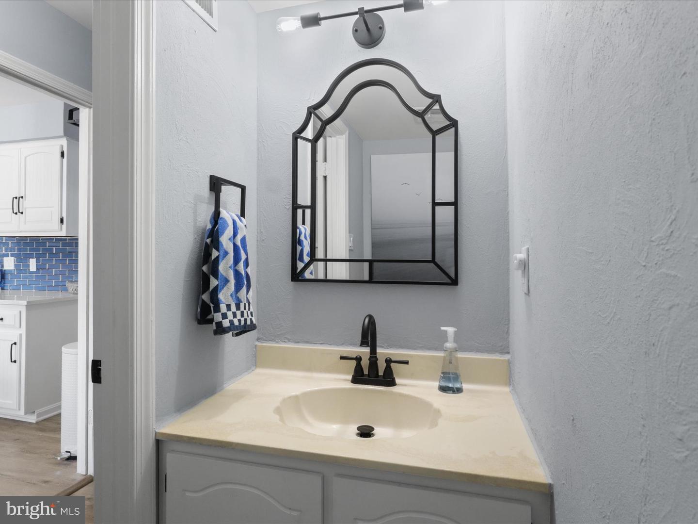 2643 CENTENNIAL CT, ALEXANDRIA, Virginia 22311, 3 Bedrooms Bedrooms, ,3 BathroomsBathrooms,Residential,For sale,2643 CENTENNIAL CT,VAAX2047130 MLS # VAAX2047130