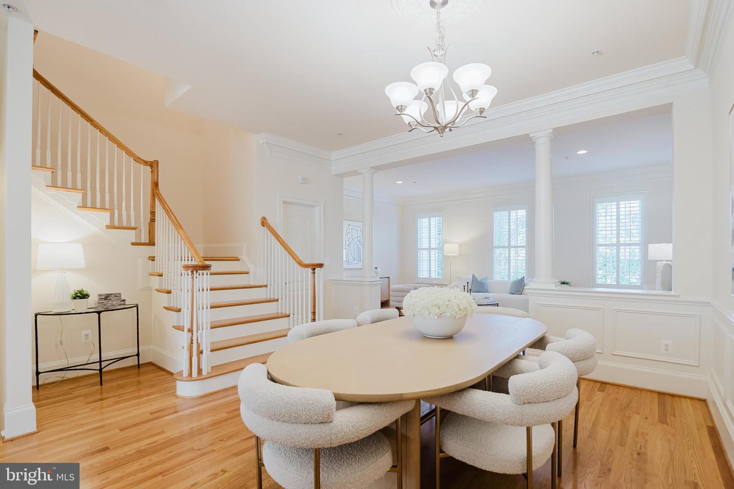 1855 POTOMAC GREENS DR, ALEXANDRIA, Virginia 22314, 3 Bedrooms Bedrooms, ,2 BathroomsBathrooms,Residential,For sale,1855 POTOMAC GREENS DR,VAAX2047132 MLS # VAAX2047132