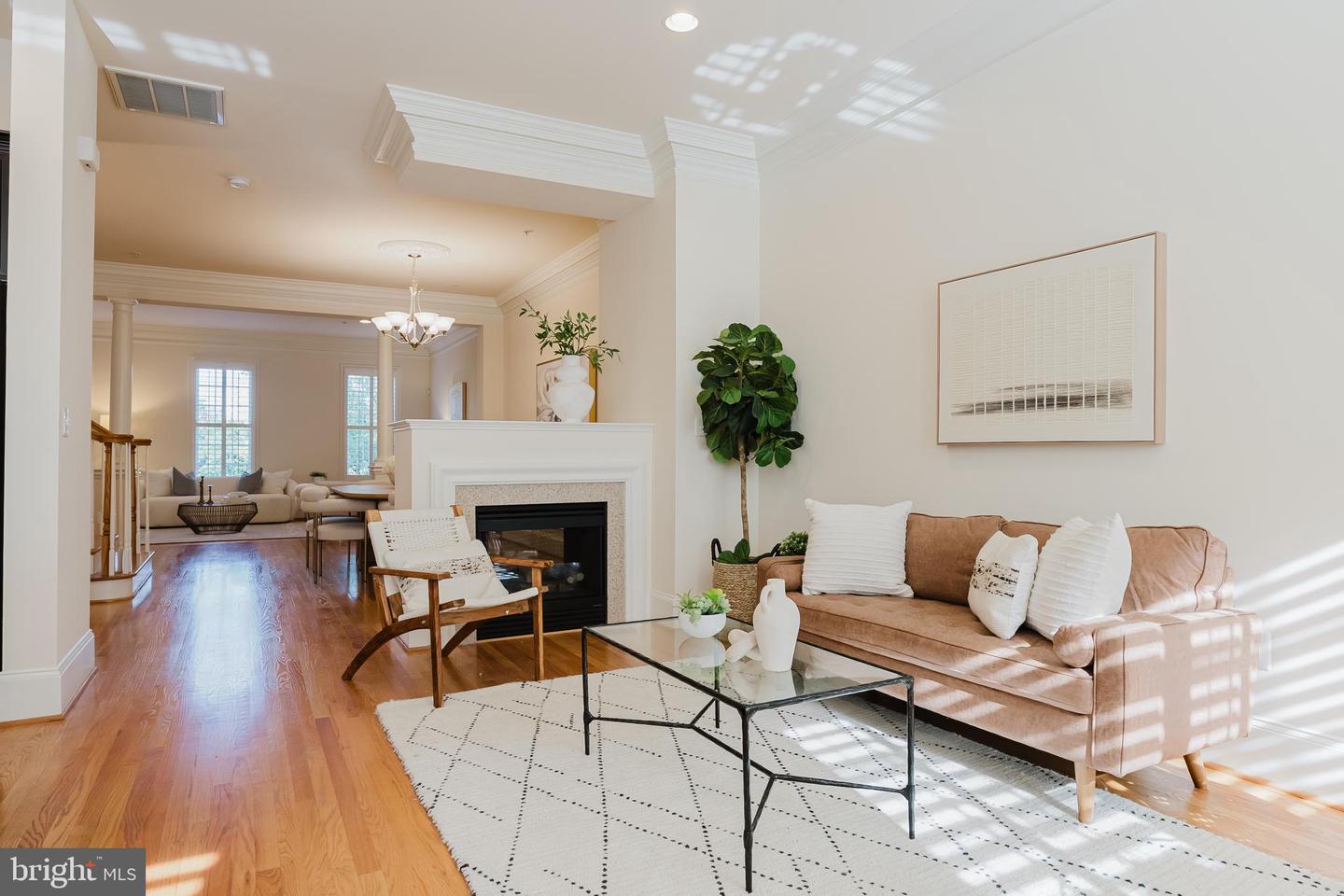 1855 POTOMAC GREENS DR, ALEXANDRIA, Virginia 22314, 3 Bedrooms Bedrooms, ,2 BathroomsBathrooms,Residential,For sale,1855 POTOMAC GREENS DR,VAAX2047132 MLS # VAAX2047132