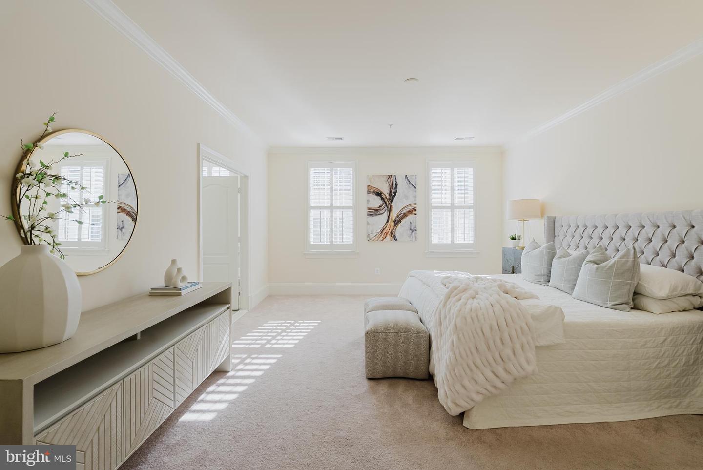 1855 POTOMAC GREENS DR, ALEXANDRIA, Virginia 22314, 3 Bedrooms Bedrooms, ,2 BathroomsBathrooms,Residential,For sale,1855 POTOMAC GREENS DR,VAAX2047132 MLS # VAAX2047132