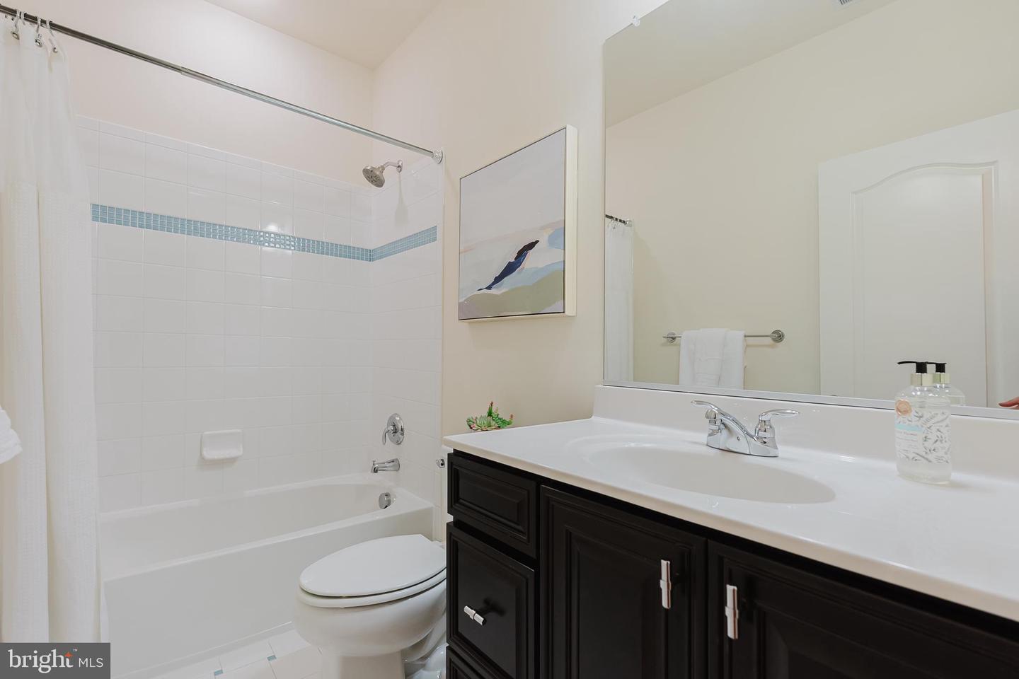 1855 POTOMAC GREENS DR, ALEXANDRIA, Virginia 22314, 3 Bedrooms Bedrooms, ,2 BathroomsBathrooms,Residential,For sale,1855 POTOMAC GREENS DR,VAAX2047132 MLS # VAAX2047132