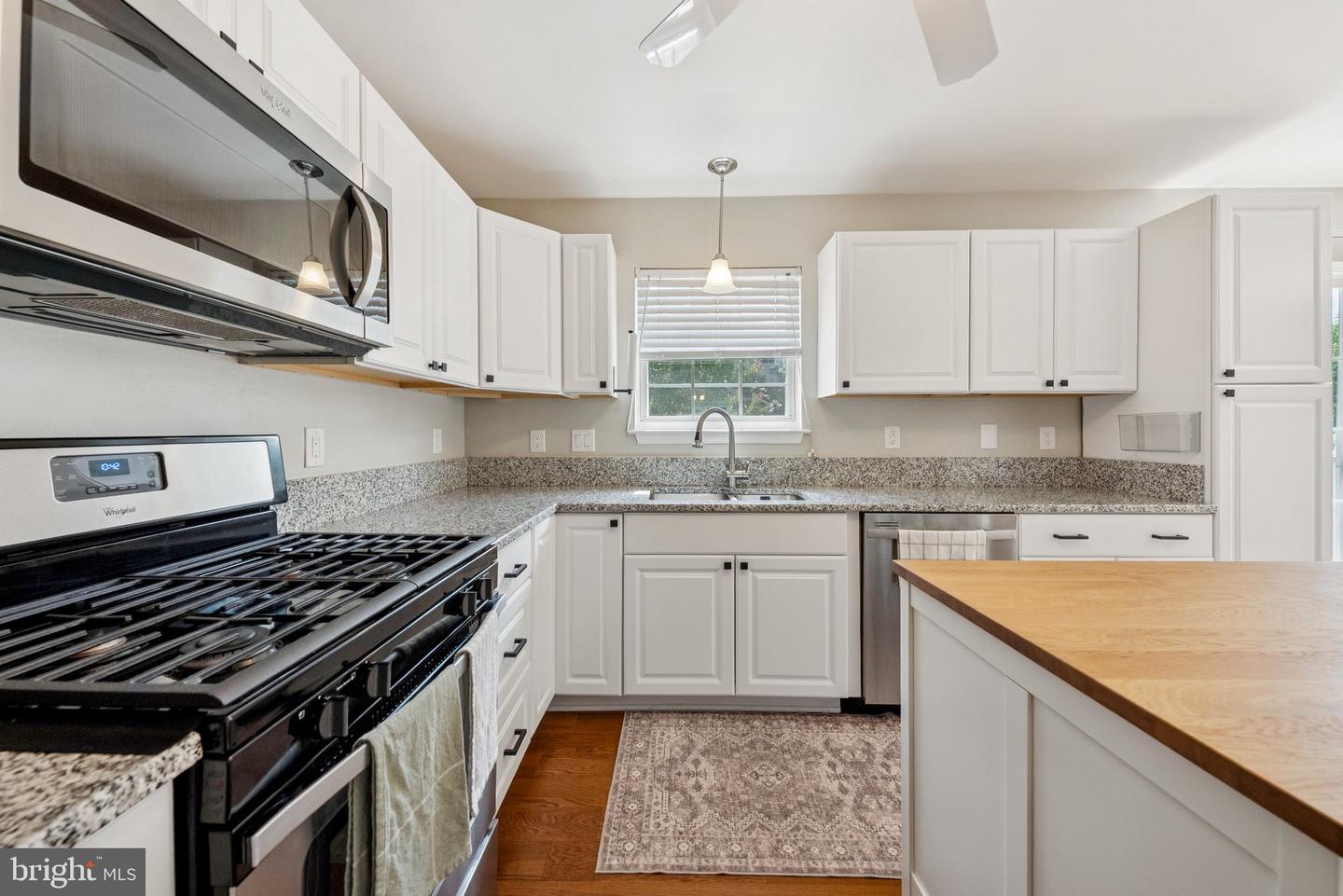 835 VANDERBILT TER SE, LEESBURG, Virginia 20175, 3 Bedrooms Bedrooms, ,3 BathroomsBathrooms,Residential,For sale,835 VANDERBILT TER SE,VALO2101118 MLS # VALO2101118