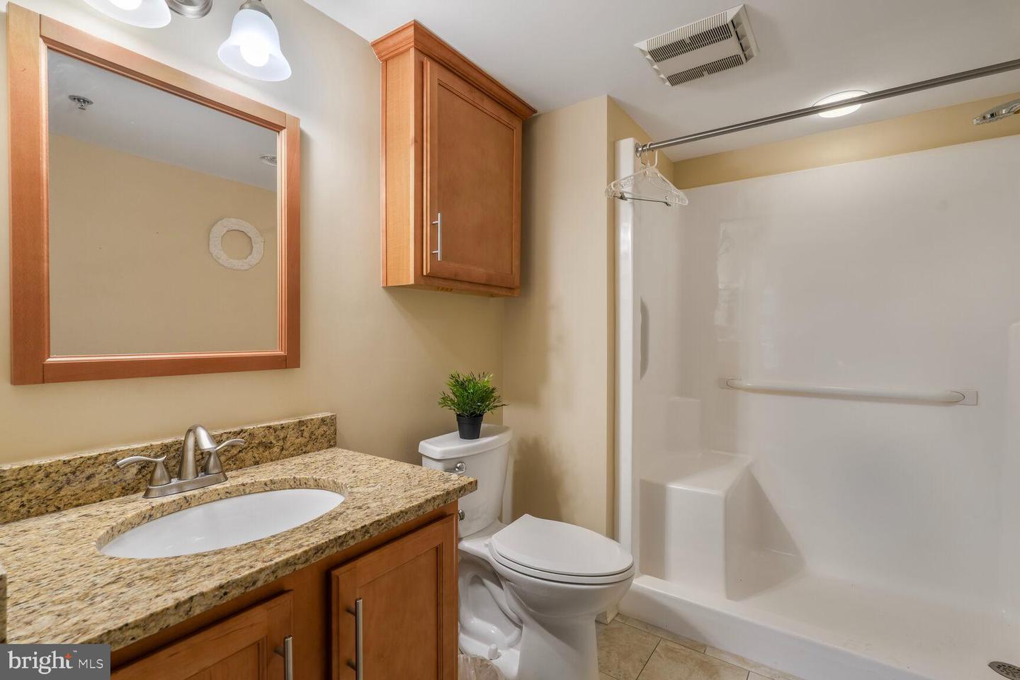 900 N TAYLOR ST #1416, ARLINGTON, Virginia 22203, 2 Bedrooms Bedrooms, ,2 BathroomsBathrooms,Residential,For sale,900 N TAYLOR ST #1416,VAAR2060158 MLS # VAAR2060158