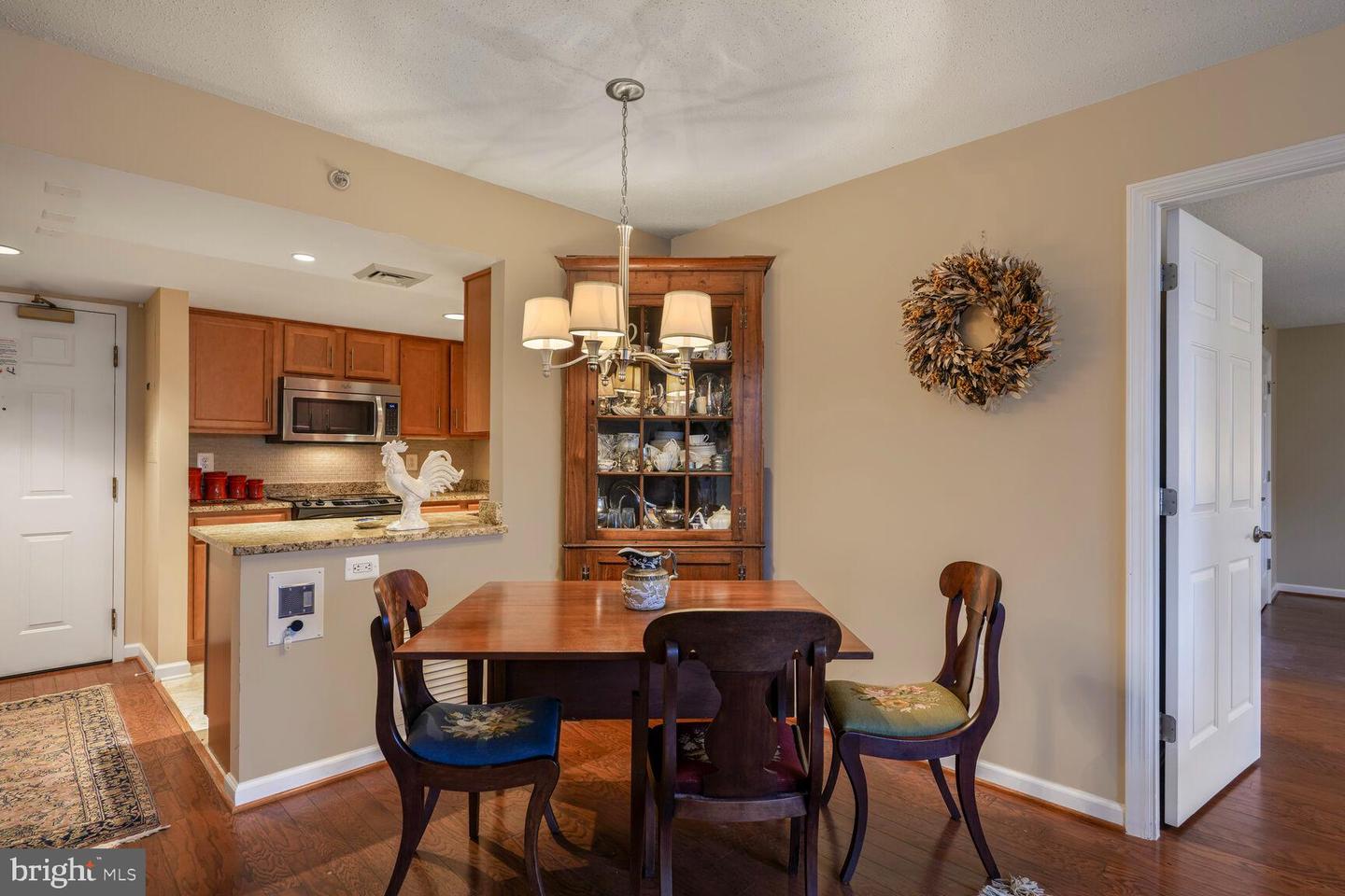 900 N TAYLOR ST #1416, ARLINGTON, Virginia 22203, 2 Bedrooms Bedrooms, ,2 BathroomsBathrooms,Residential,For sale,900 N TAYLOR ST #1416,VAAR2060158 MLS # VAAR2060158