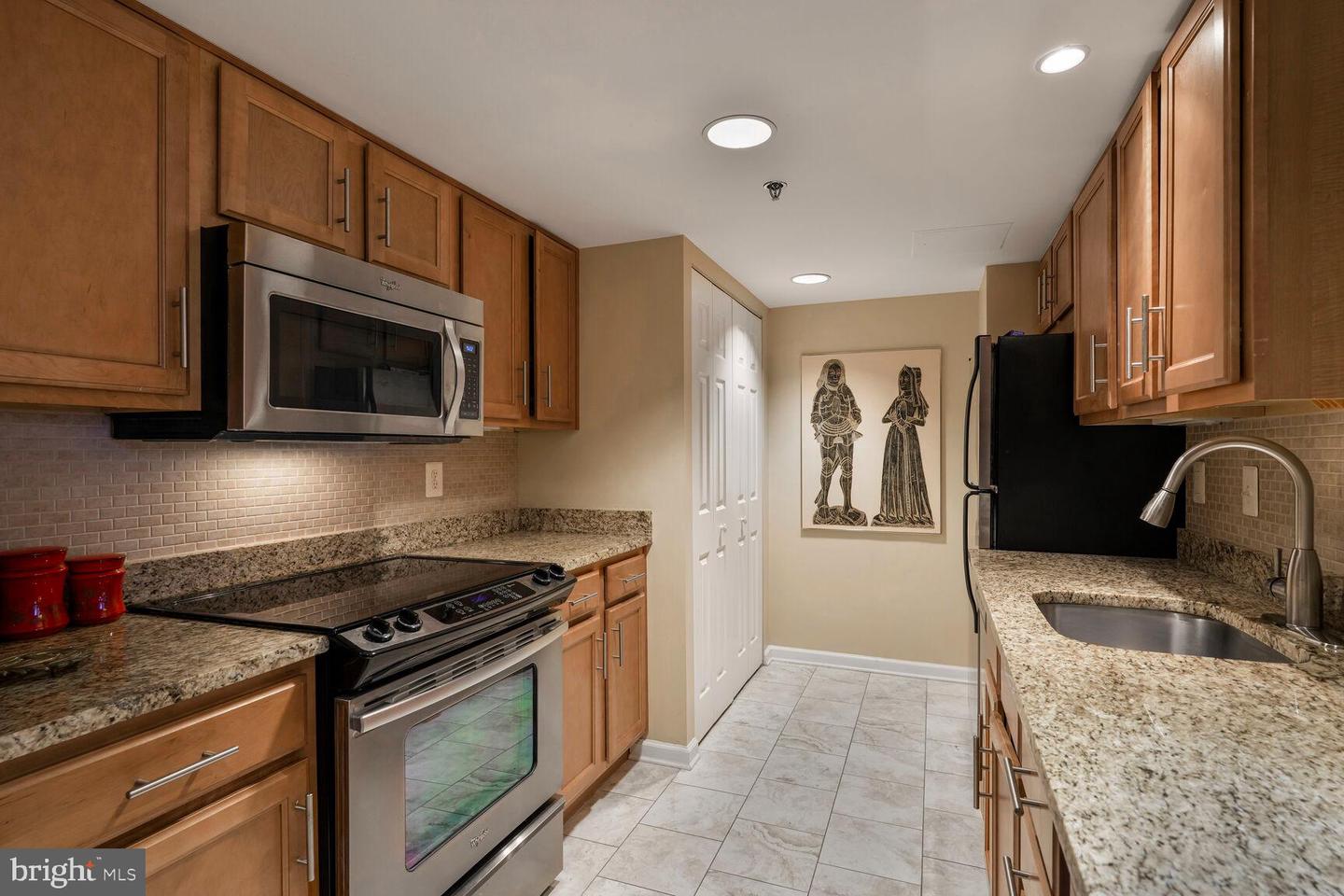 900 N TAYLOR ST #1416, ARLINGTON, Virginia 22203, 2 Bedrooms Bedrooms, ,2 BathroomsBathrooms,Residential,For sale,900 N TAYLOR ST #1416,VAAR2060158 MLS # VAAR2060158