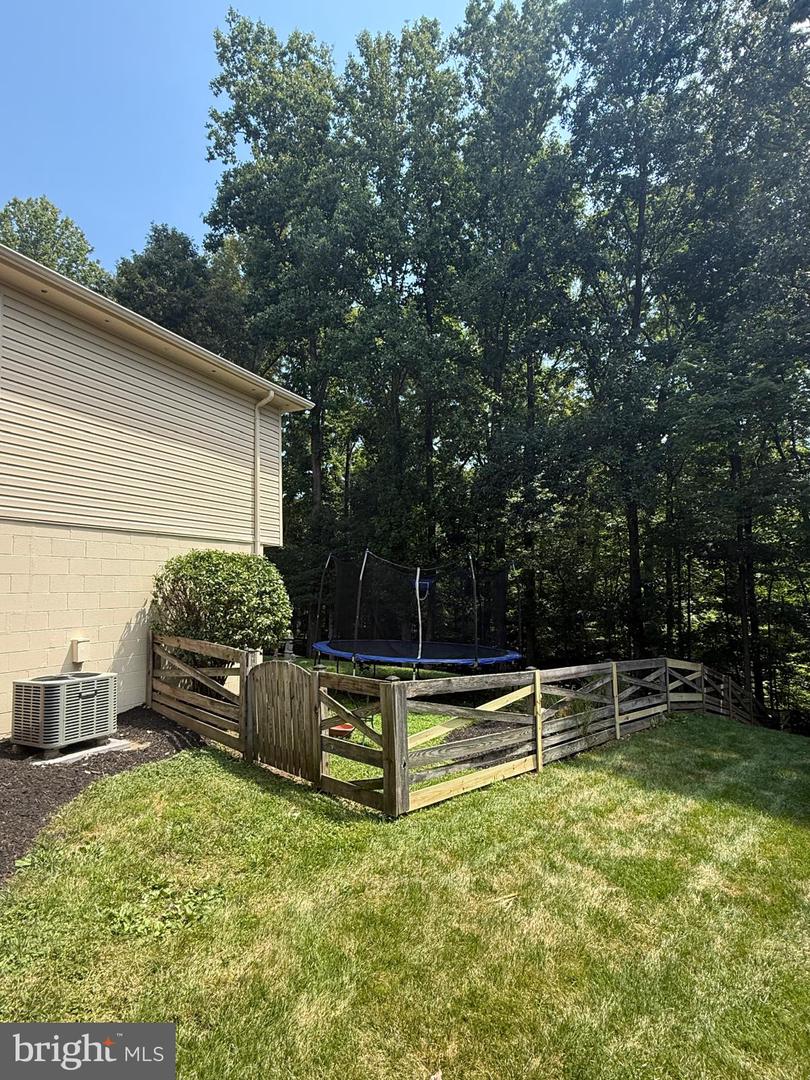 12517 HEDGES RUN DR, WOODBRIDGE, Virginia 22192, 3 Bedrooms Bedrooms, ,2 BathroomsBathrooms,Residential,For sale,12517 HEDGES RUN DR,VAPW2098502 MLS # VAPW2098502