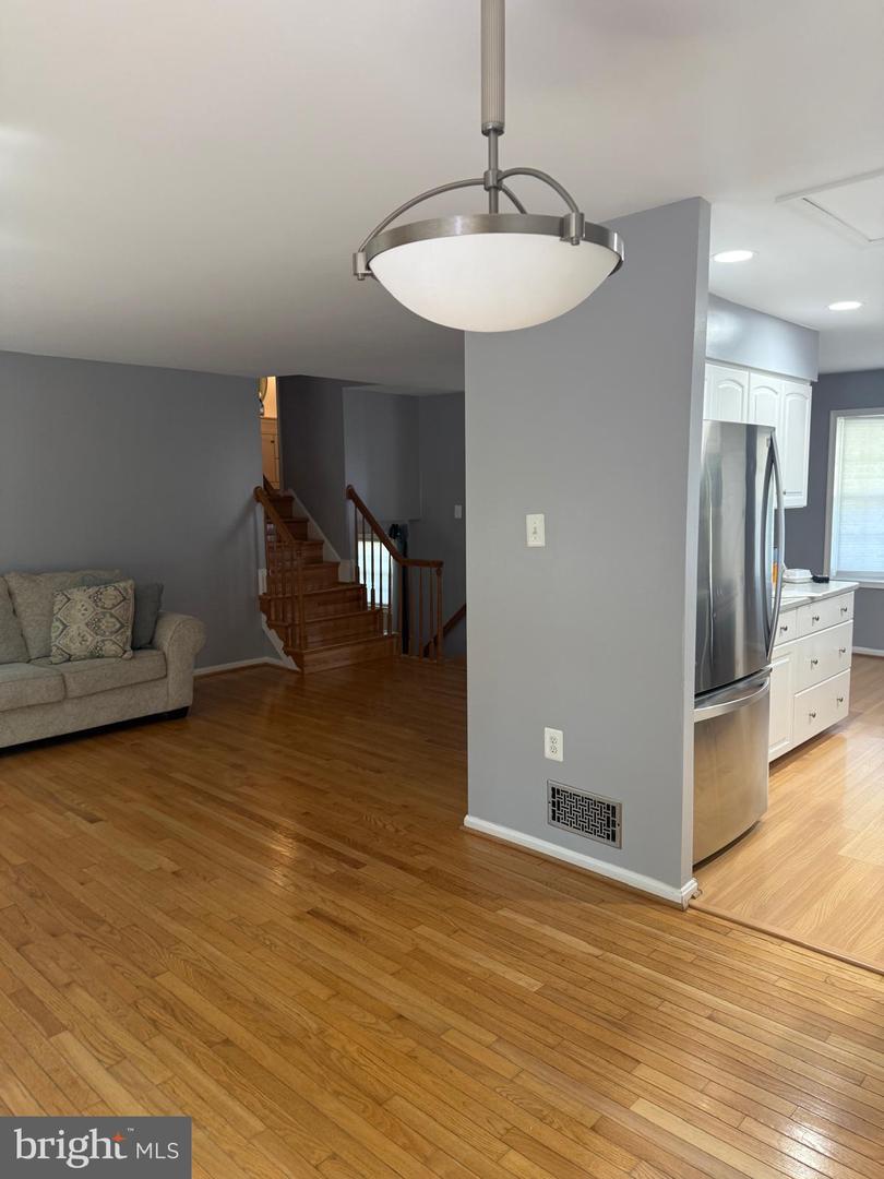 12517 HEDGES RUN DR, WOODBRIDGE, Virginia 22192, 3 Bedrooms Bedrooms, ,2 BathroomsBathrooms,Residential,For sale,12517 HEDGES RUN DR,VAPW2098502 MLS # VAPW2098502