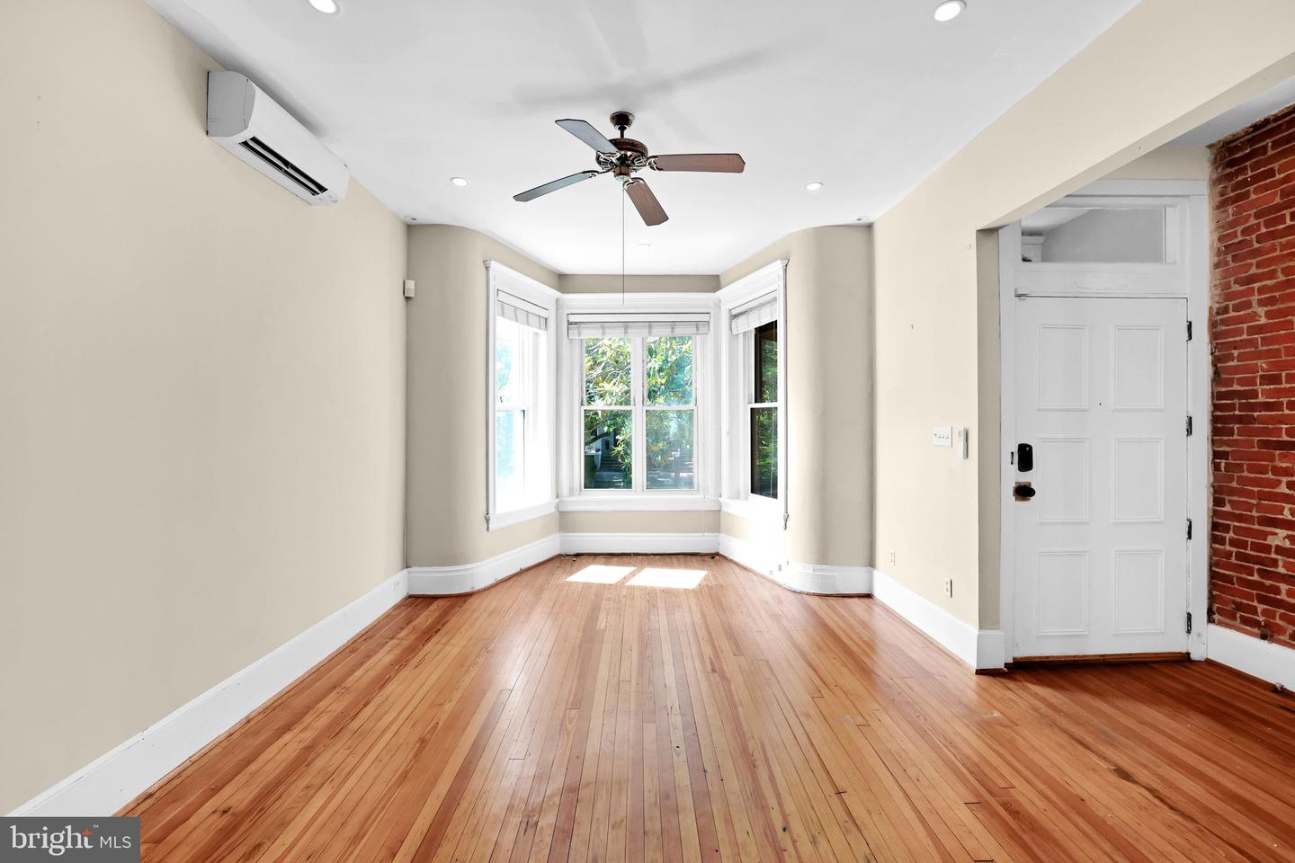 1223 EUCLID ST NW, WASHINGTON, District Of Columbia 20009, 7 Bedrooms Bedrooms, ,4 BathroomsBathrooms,Residential,For sale,1223 EUCLID ST NW,DCDC2208968 MLS # DCDC2208968
