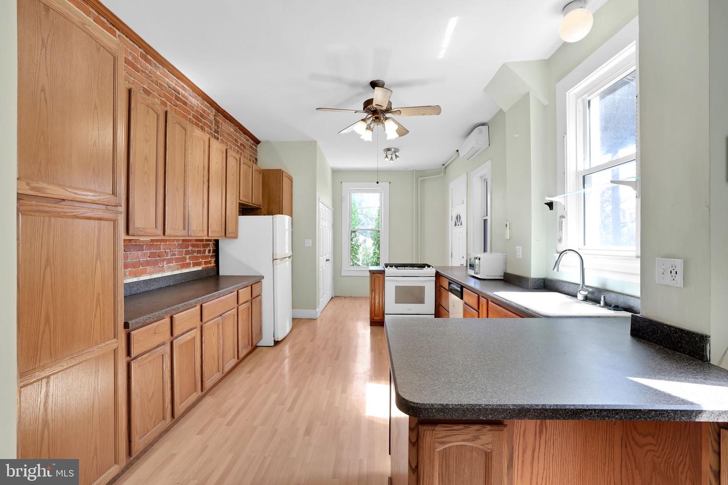 1223 EUCLID ST NW, WASHINGTON, District Of Columbia 20009, 7 Bedrooms Bedrooms, ,4 BathroomsBathrooms,Residential,For sale,1223 EUCLID ST NW,DCDC2208968 MLS # DCDC2208968