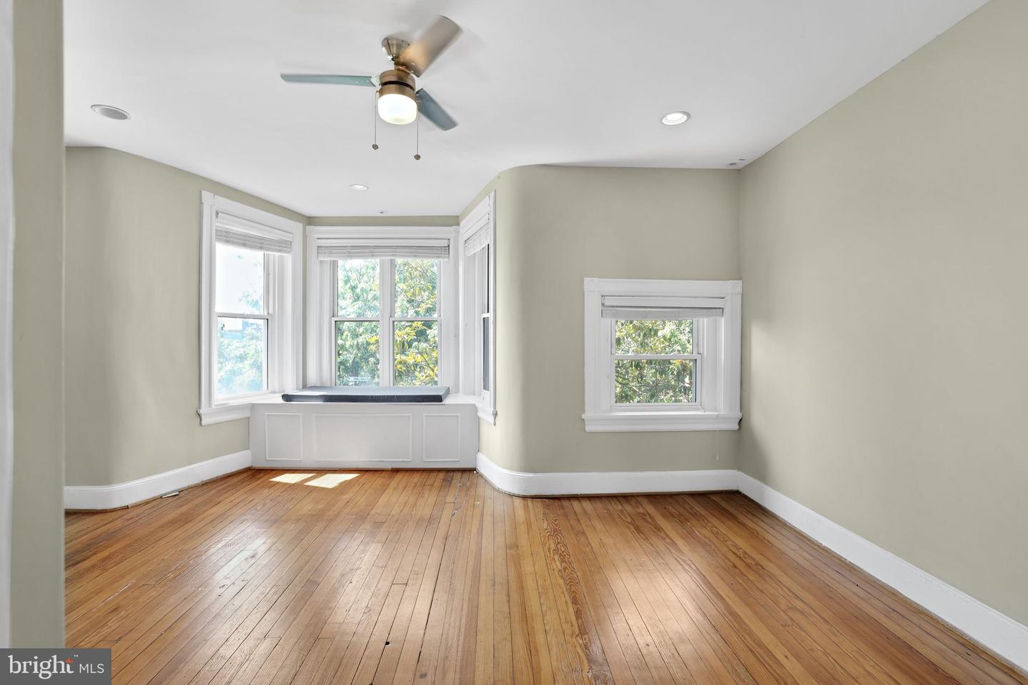 1223 EUCLID ST NW, WASHINGTON, District Of Columbia 20009, 7 Bedrooms Bedrooms, ,4 BathroomsBathrooms,Residential,For sale,1223 EUCLID ST NW,DCDC2208968 MLS # DCDC2208968