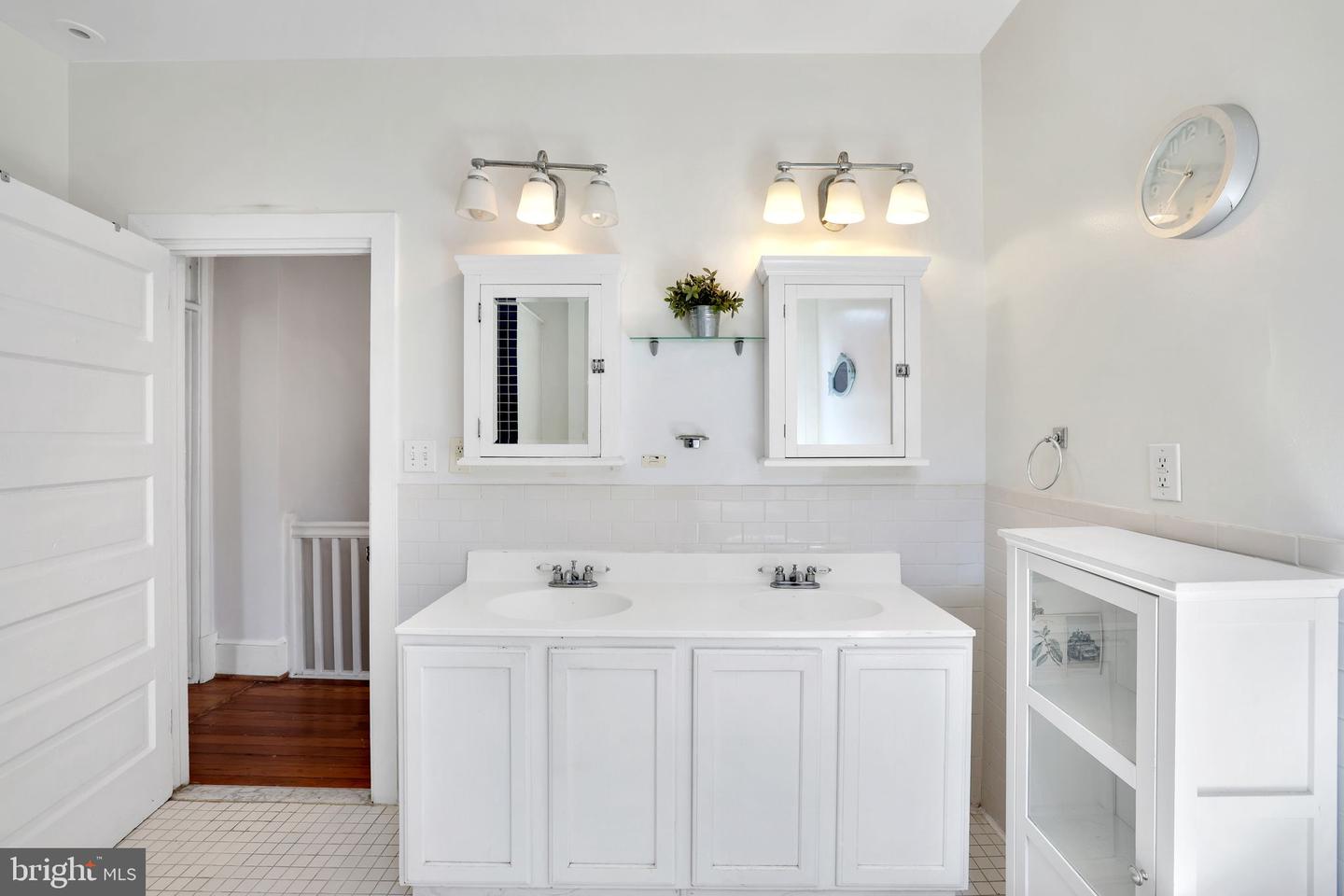 1223 EUCLID ST NW, WASHINGTON, District Of Columbia 20009, 7 Bedrooms Bedrooms, ,4 BathroomsBathrooms,Residential,For sale,1223 EUCLID ST NW,DCDC2208968 MLS # DCDC2208968