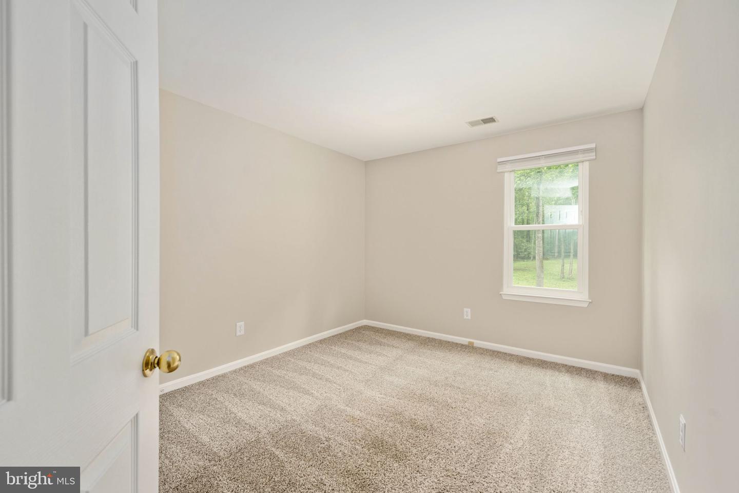 24 CANNON KNOLLS DR, FREDERICKSBURG, Virginia 22406, 4 Bedrooms Bedrooms, ,2 BathroomsBathrooms,Residential,For sale,24 CANNON KNOLLS DR,VAST2040492 MLS # VAST2040492