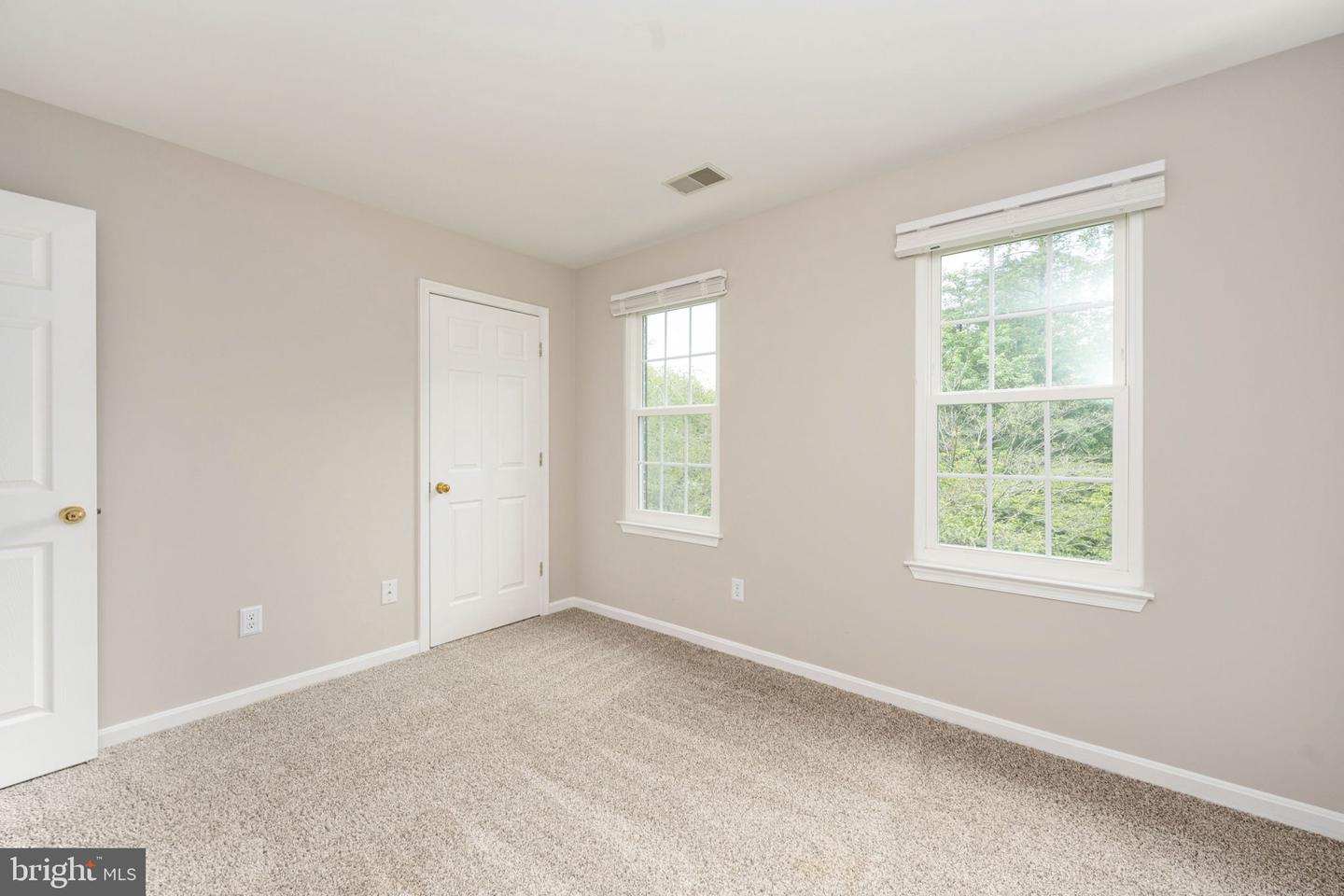 24 CANNON KNOLLS DR, FREDERICKSBURG, Virginia 22406, 4 Bedrooms Bedrooms, ,2 BathroomsBathrooms,Residential,For sale,24 CANNON KNOLLS DR,VAST2040492 MLS # VAST2040492