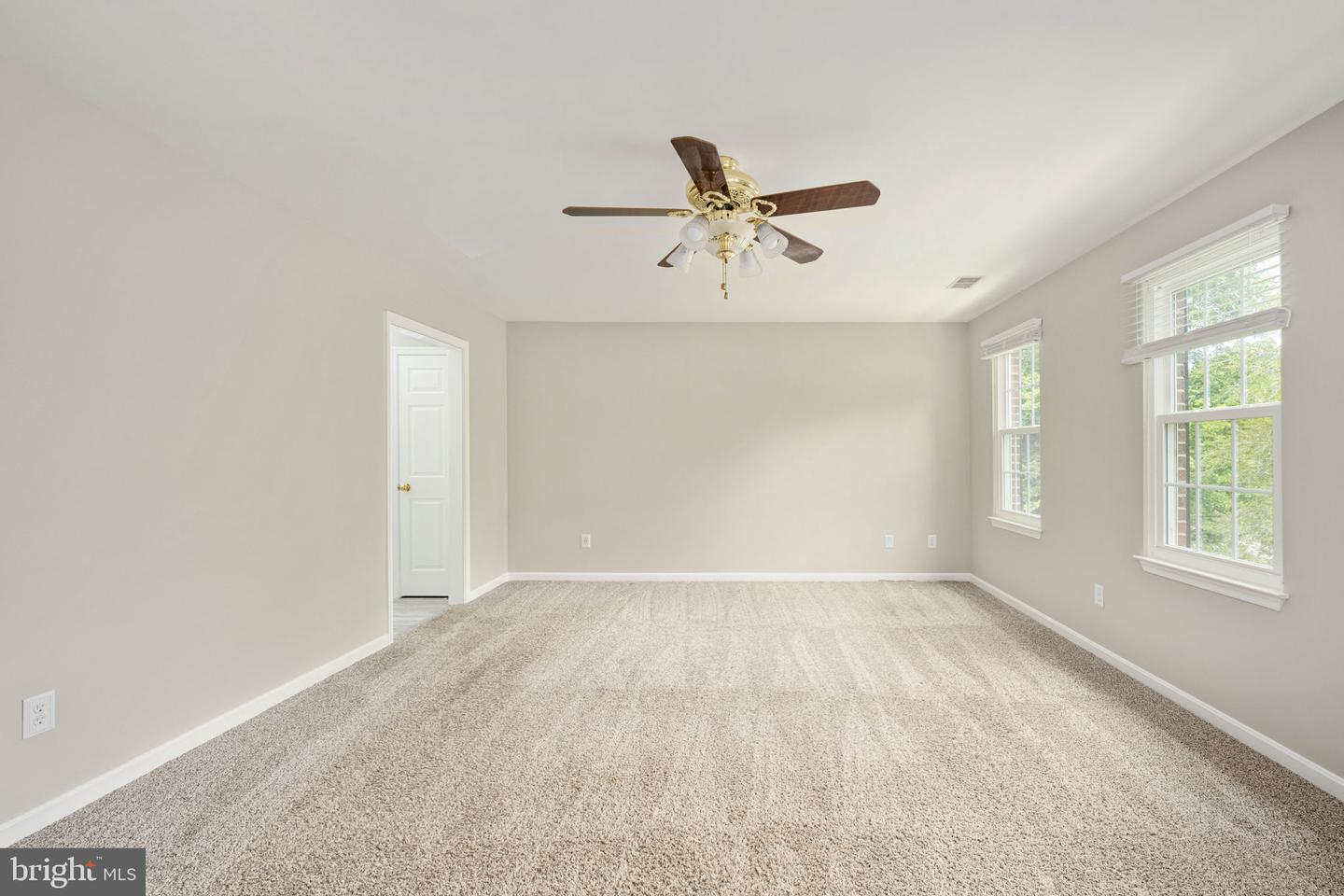 24 CANNON KNOLLS DR, FREDERICKSBURG, Virginia 22406, 4 Bedrooms Bedrooms, ,2 BathroomsBathrooms,Residential,For sale,24 CANNON KNOLLS DR,VAST2040492 MLS # VAST2040492