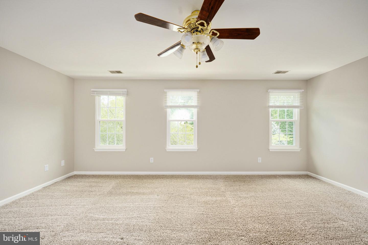24 CANNON KNOLLS DR, FREDERICKSBURG, Virginia 22406, 4 Bedrooms Bedrooms, ,2 BathroomsBathrooms,Residential,For sale,24 CANNON KNOLLS DR,VAST2040492 MLS # VAST2040492