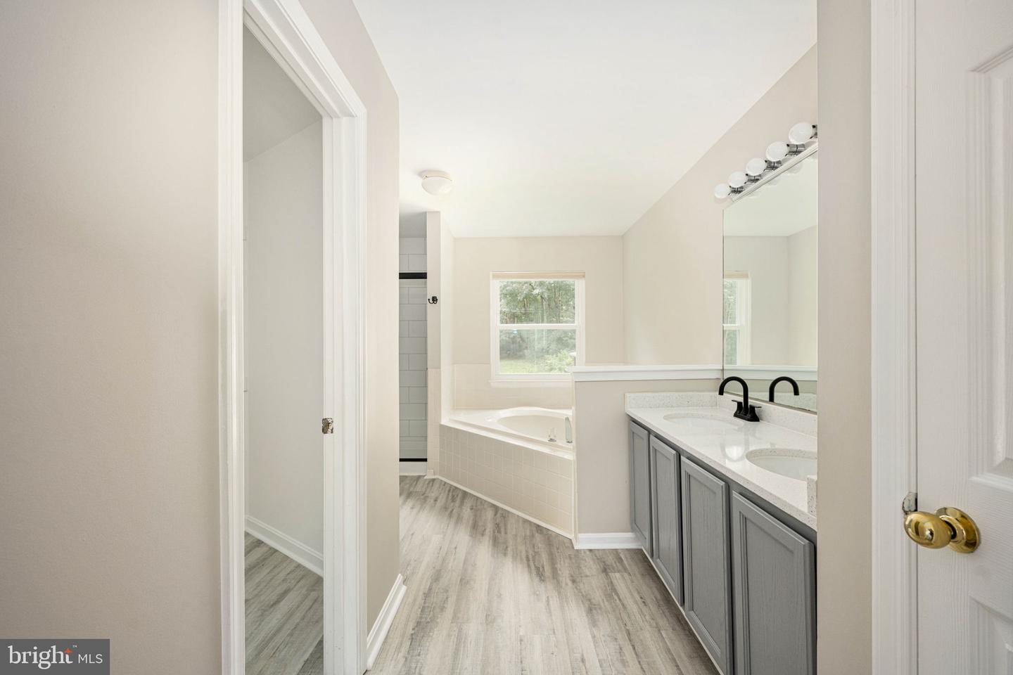 24 CANNON KNOLLS DR, FREDERICKSBURG, Virginia 22406, 4 Bedrooms Bedrooms, ,2 BathroomsBathrooms,Residential,For sale,24 CANNON KNOLLS DR,VAST2040492 MLS # VAST2040492