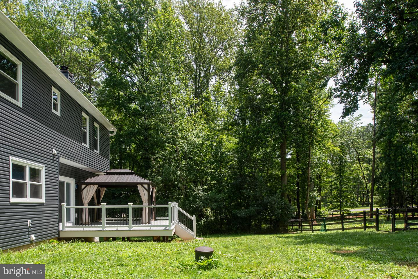 24 CANNON KNOLLS DR, FREDERICKSBURG, Virginia 22406, 4 Bedrooms Bedrooms, ,2 BathroomsBathrooms,Residential,For sale,24 CANNON KNOLLS DR,VAST2040492 MLS # VAST2040492