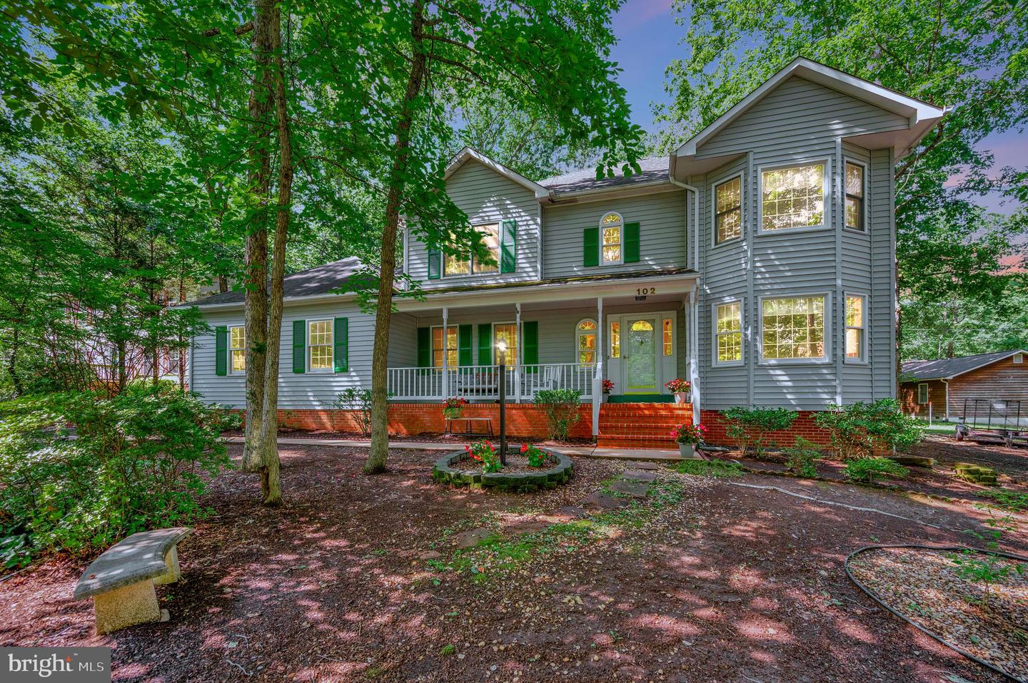 102 HILLSIDE DR, LOCUST GROVE, Virginia 22508, 4 Bedrooms Bedrooms, ,3 BathroomsBathrooms,Residential,For sale,102 HILLSIDE DR,VAOR2010082 MLS # VAOR2010082