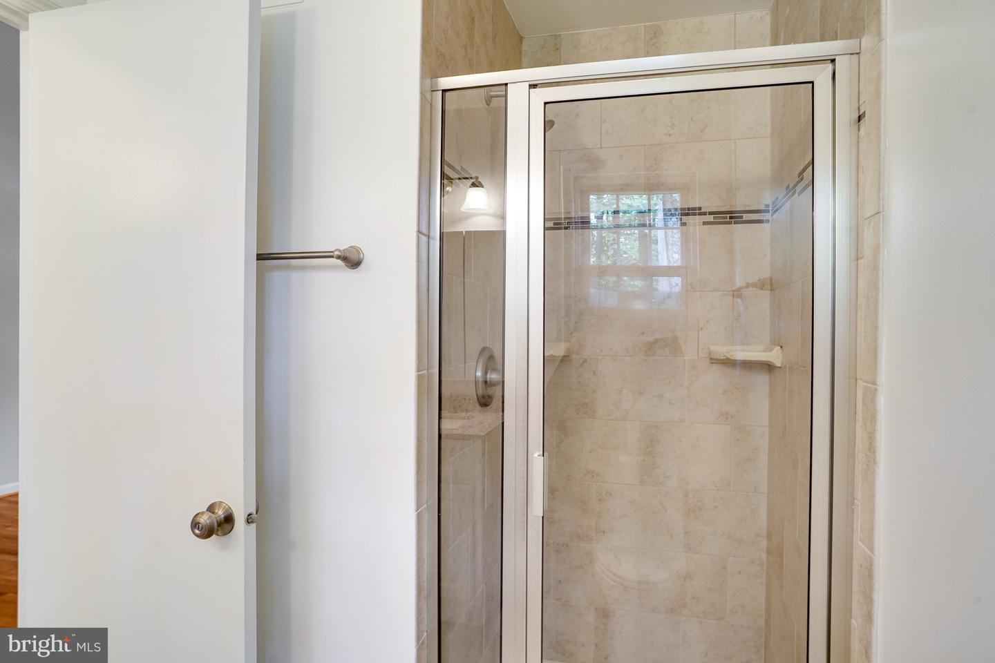 9115 STEVEN IRVING CT, SPRINGFIELD, Virginia 22153, 4 Bedrooms Bedrooms, ,2 BathroomsBathrooms,Residential,For sale,9115 STEVEN IRVING CT,VAFX2253484 MLS # VAFX2253484