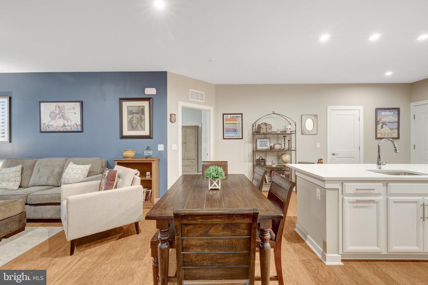 1675 BANDIT LOOP #103B, RESTON, Virginia 20190, 2 Bedrooms Bedrooms, ,2 BathroomsBathrooms,Residential,For sale,1675 BANDIT LOOP #103B,VAFX2253530 MLS # VAFX2253530