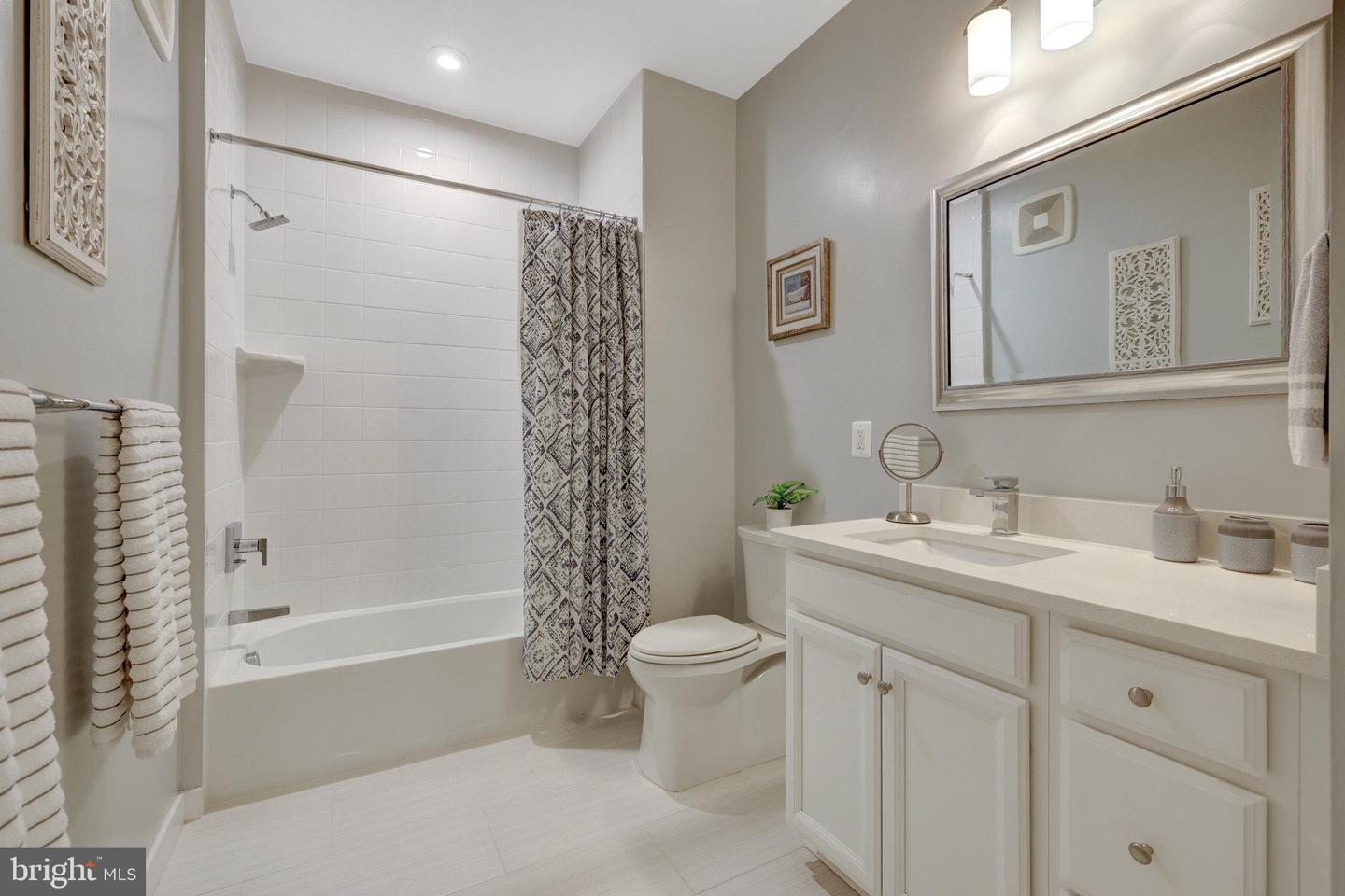 1675 BANDIT LOOP #103B, RESTON, Virginia 20190, 2 Bedrooms Bedrooms, ,2 BathroomsBathrooms,Residential,For sale,1675 BANDIT LOOP #103B,VAFX2253530 MLS # VAFX2253530