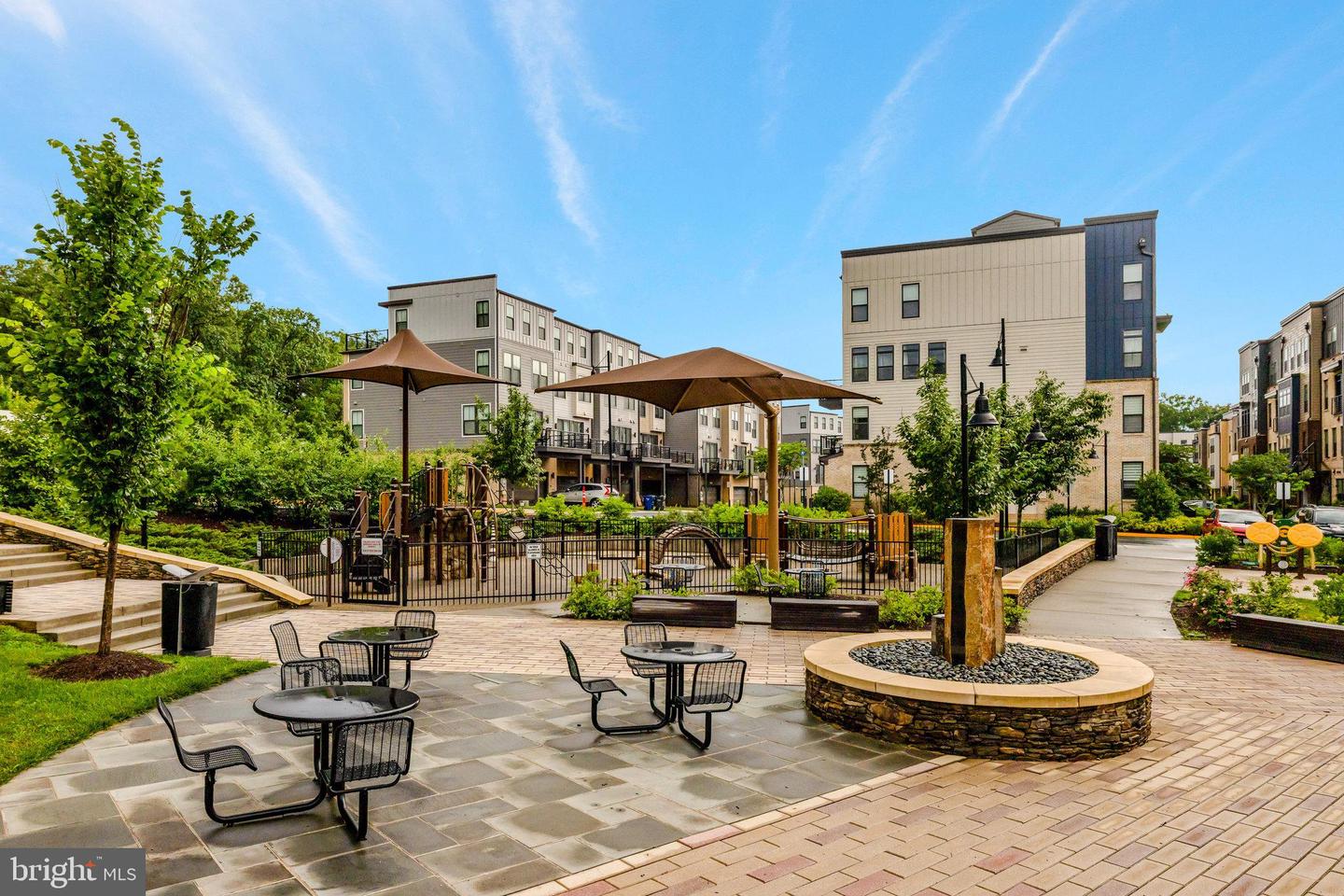 1675 BANDIT LOOP #103B, RESTON, Virginia 20190, 2 Bedrooms Bedrooms, ,2 BathroomsBathrooms,Residential,For sale,1675 BANDIT LOOP #103B,VAFX2253530 MLS # VAFX2253530
